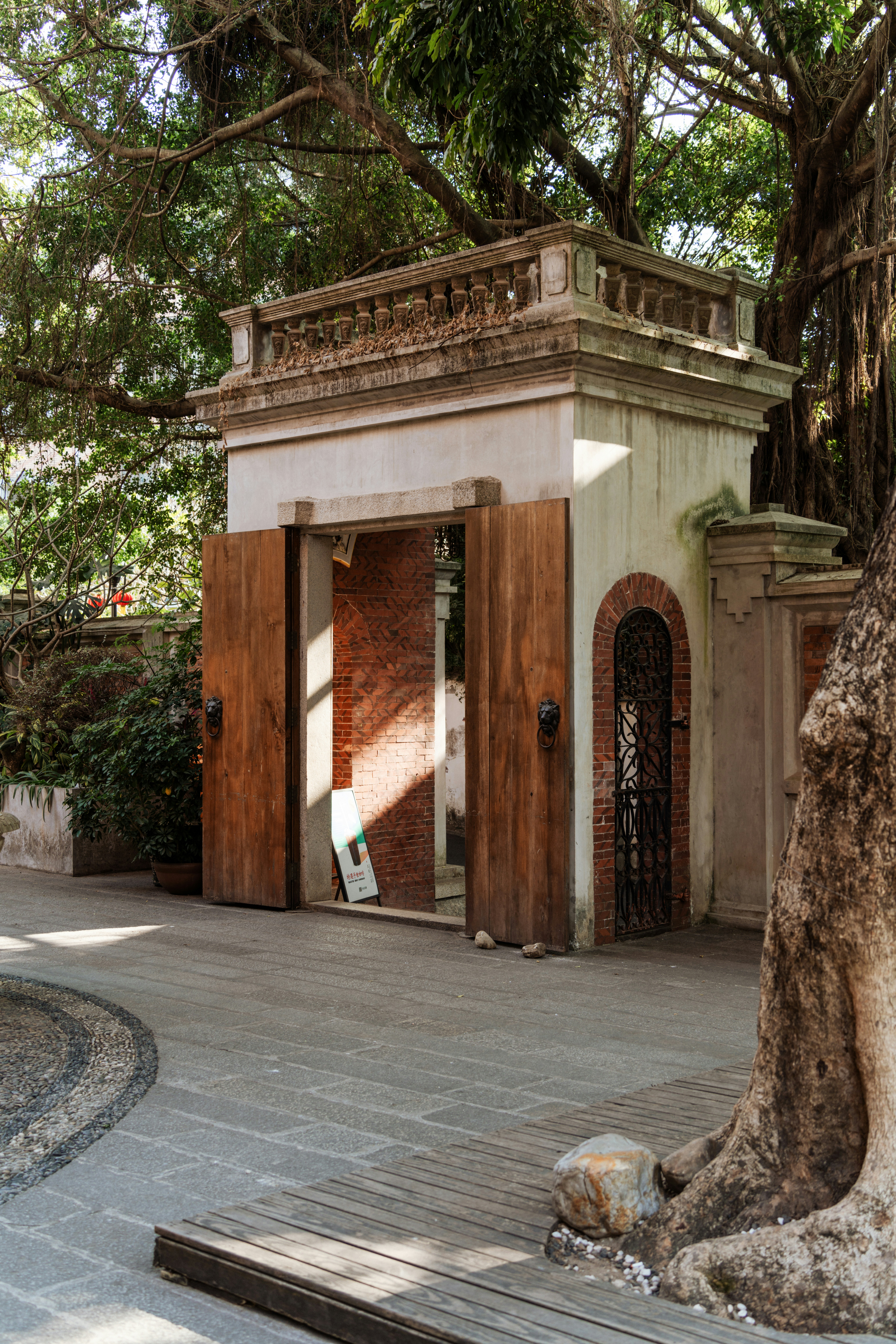 Photo by zhenyao_photo