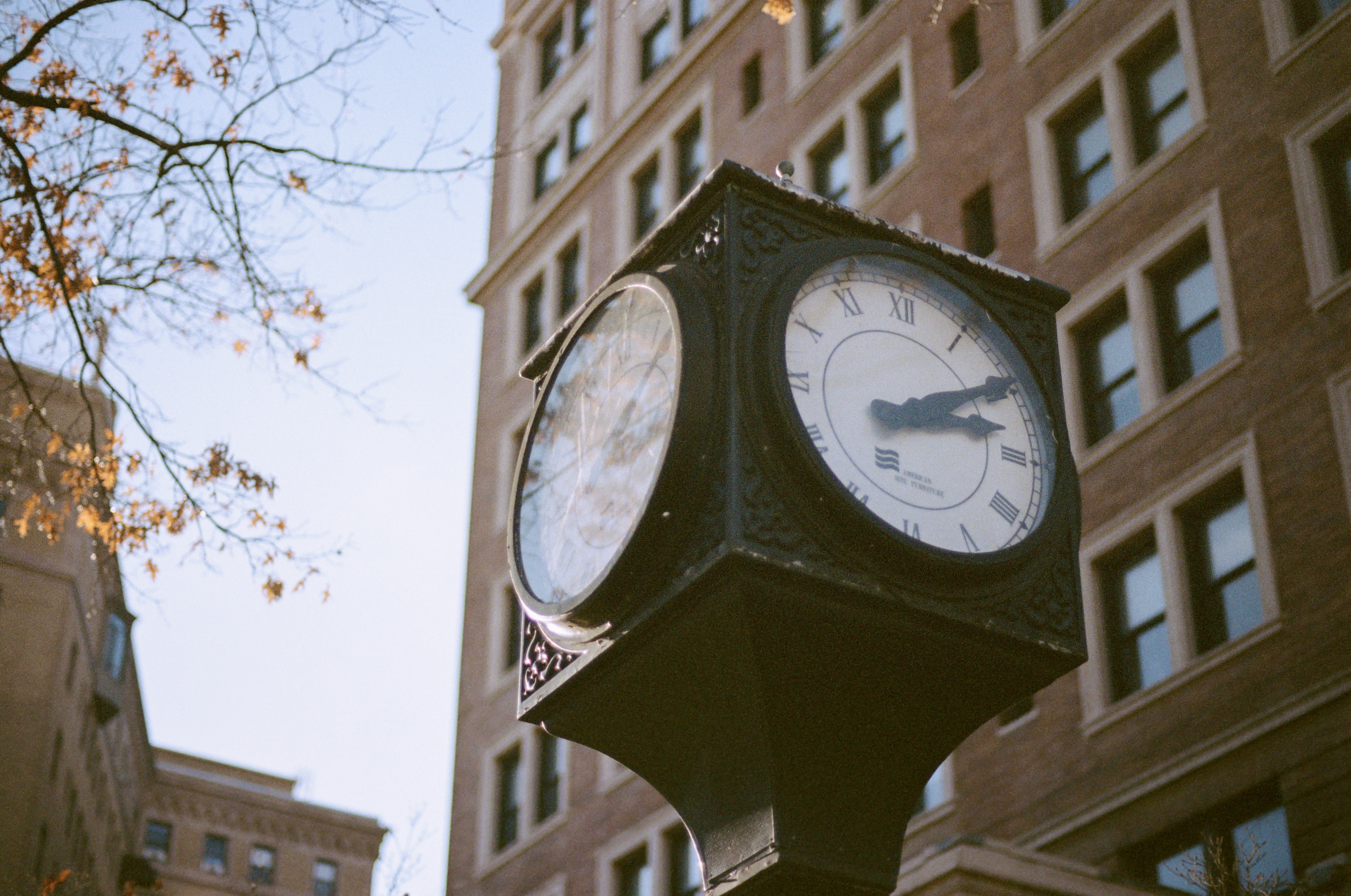 Photo by zhenyao_photo