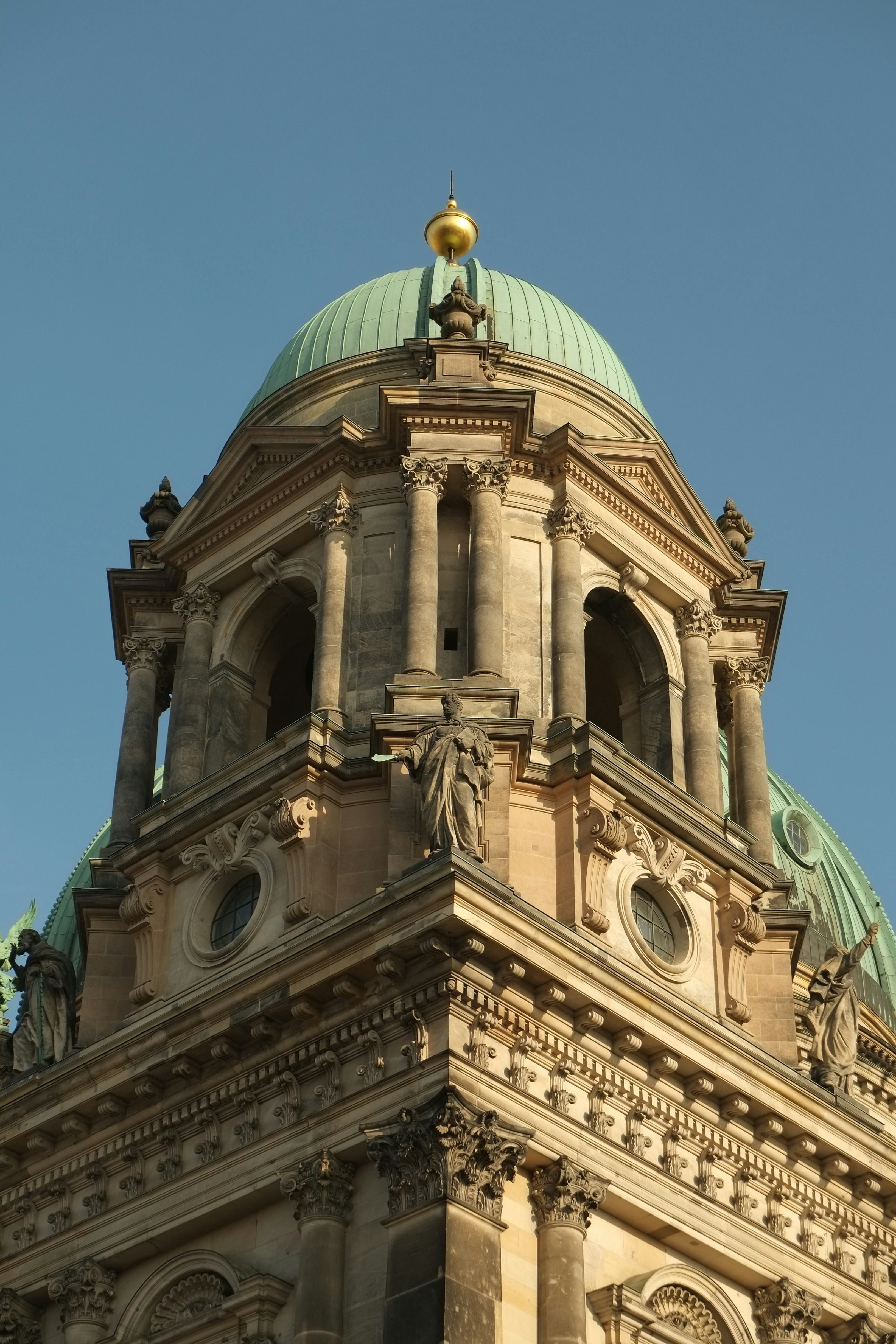 Photo by bernhardbar