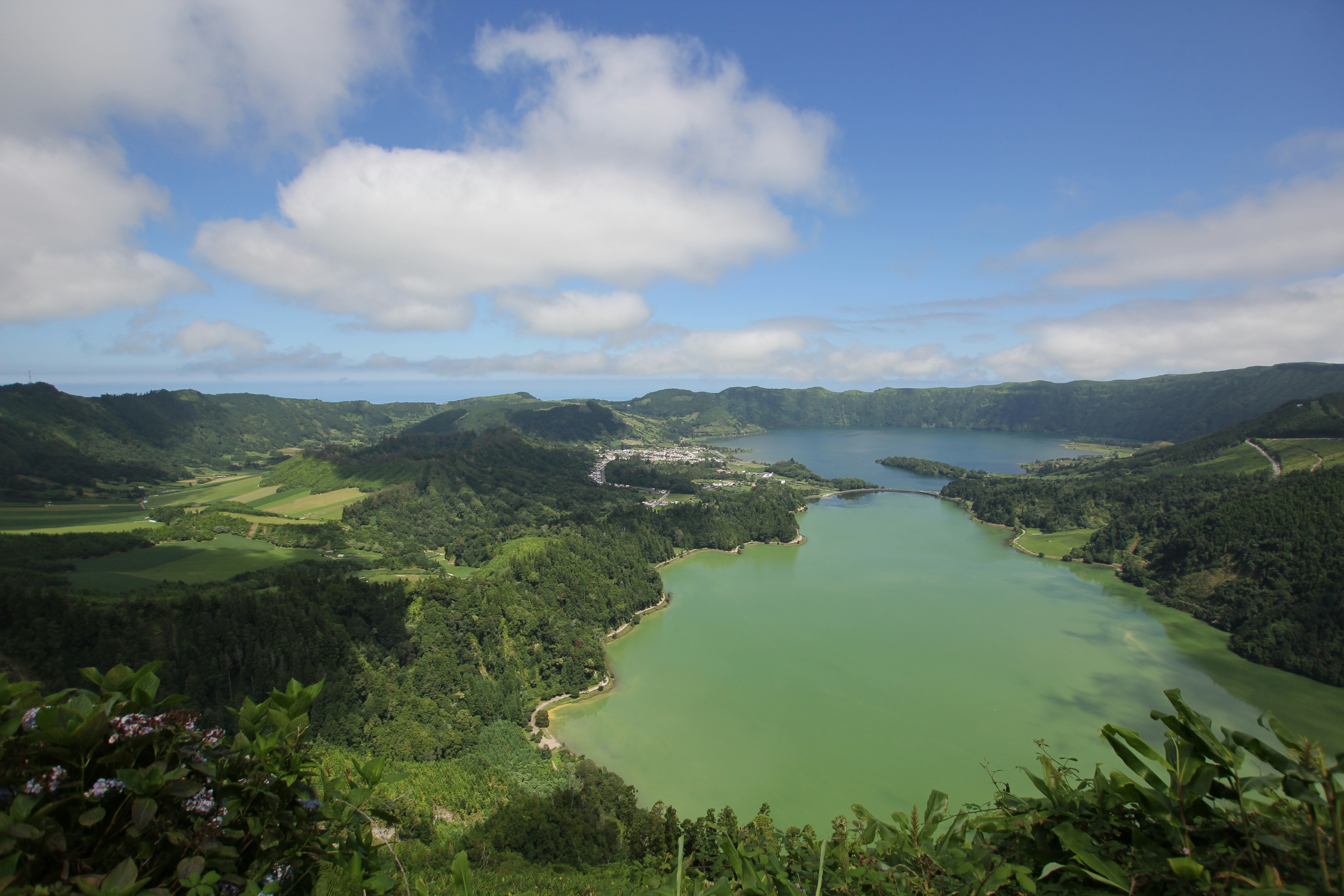 Sete Cidades – Azori-szigetek kétszínű tava
