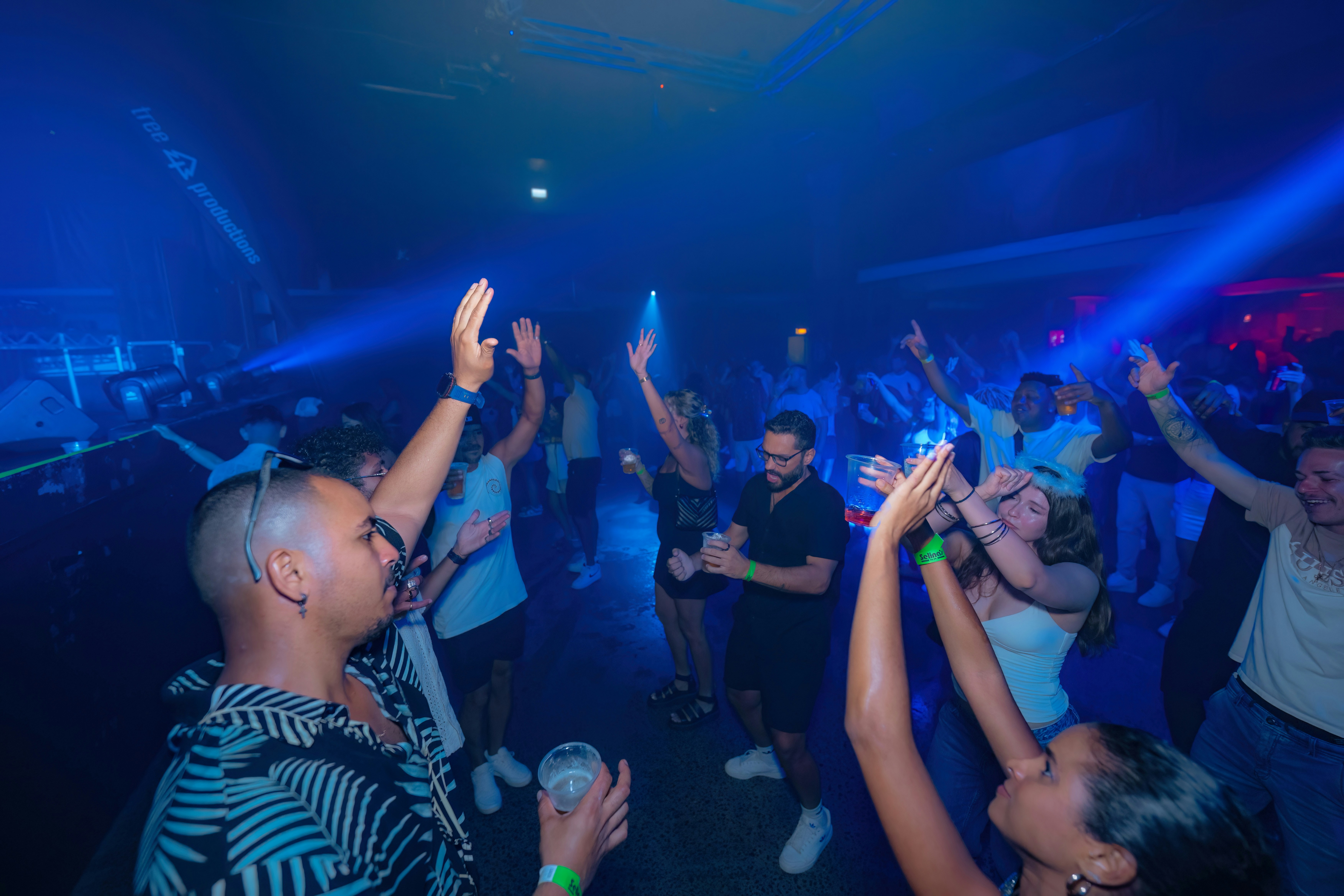 Photo by dmixmediaworks