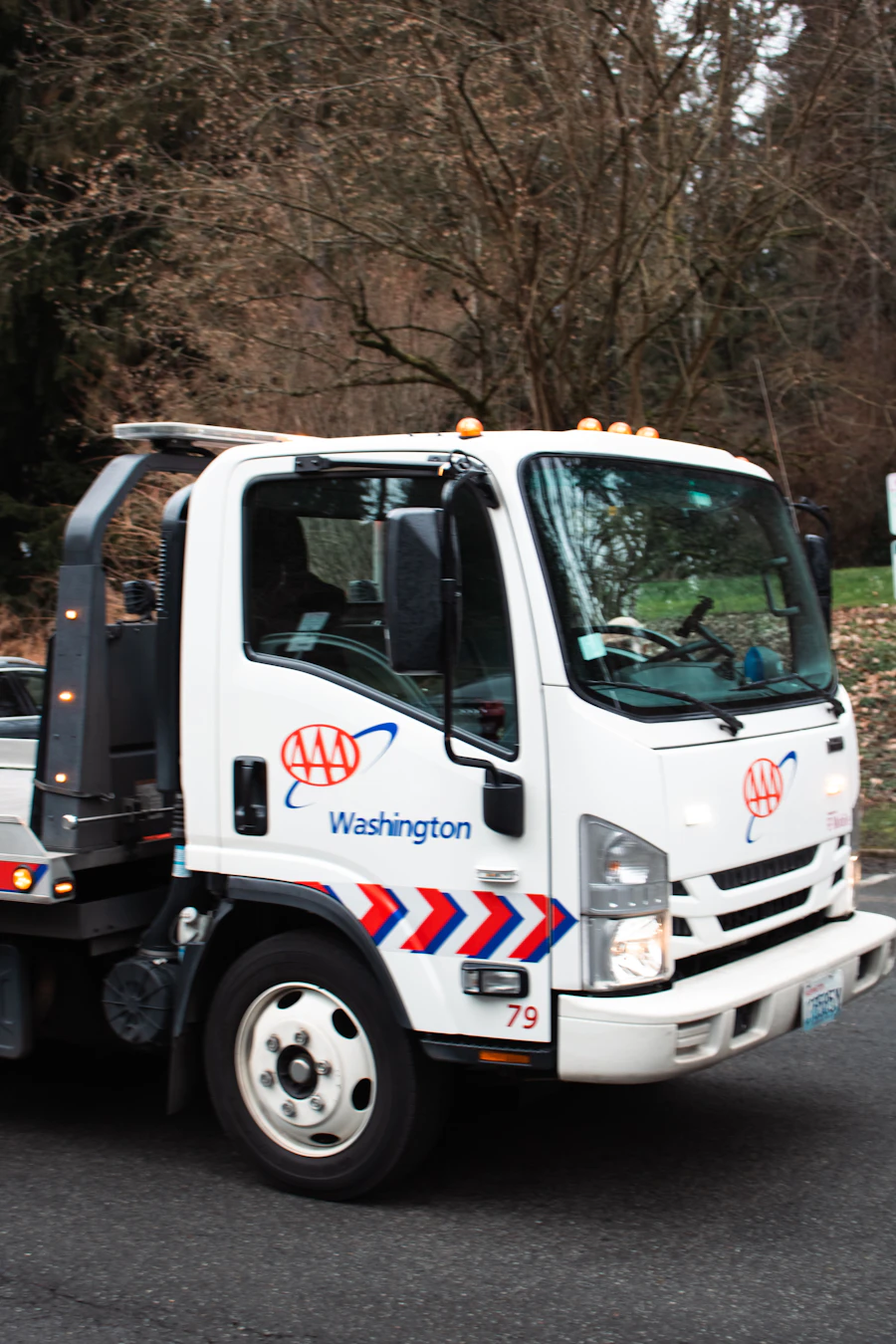 Recovery Giant technician and vehicle ready to help