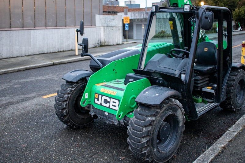 Grue mobile Liebherr LTM 1050 (50T)