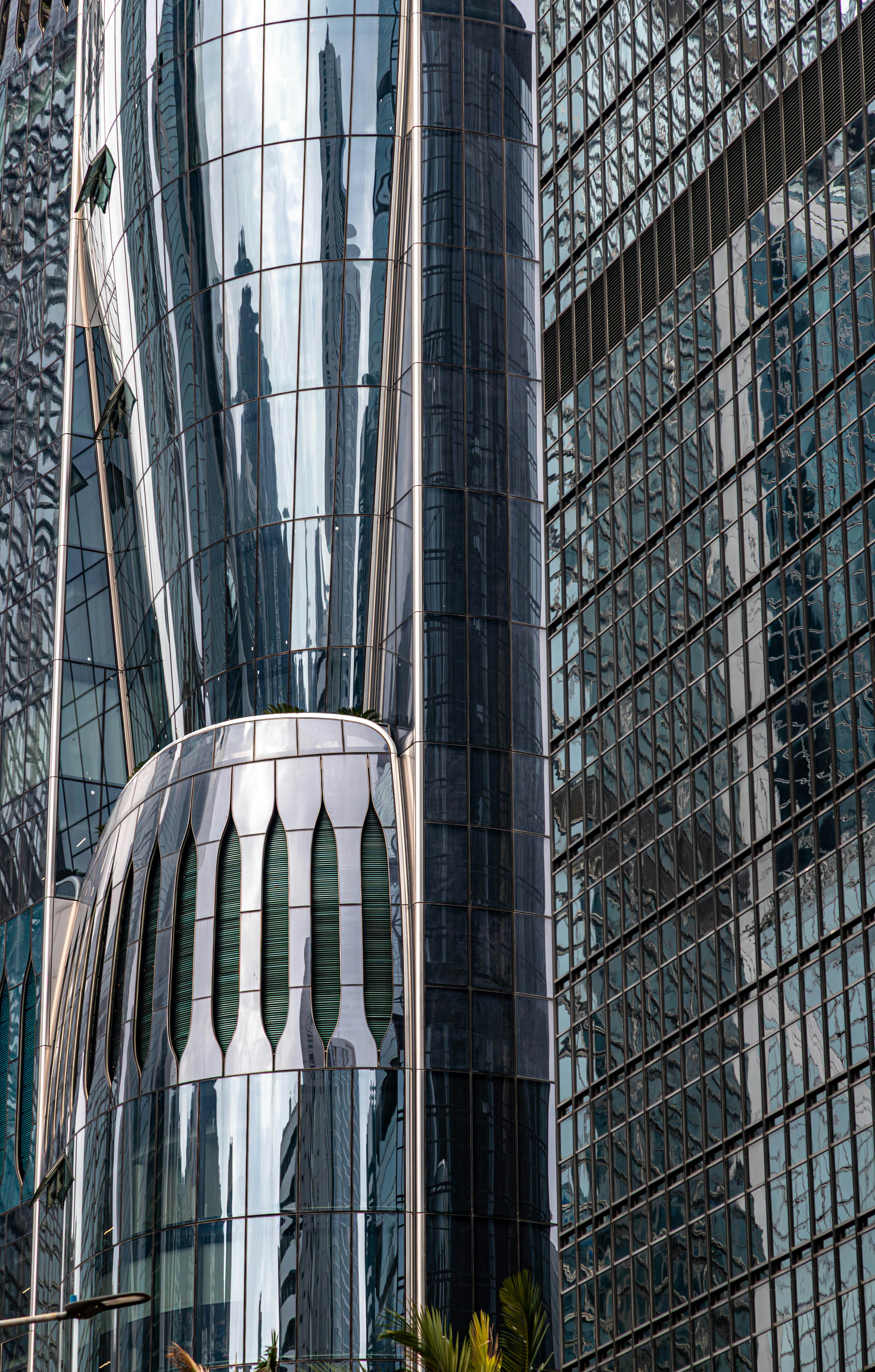 black and white bed linen