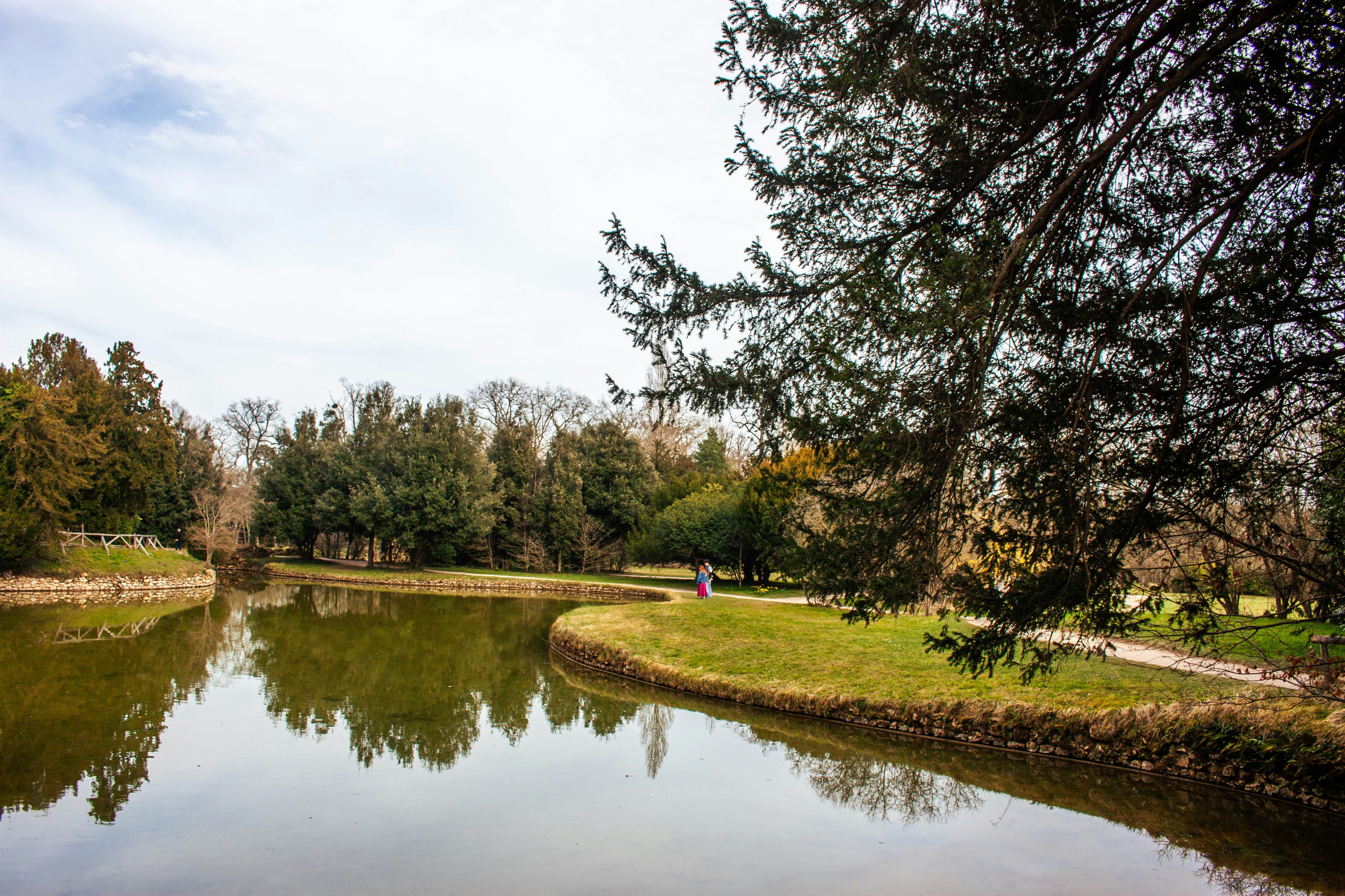 Photo by kamillaisalieva