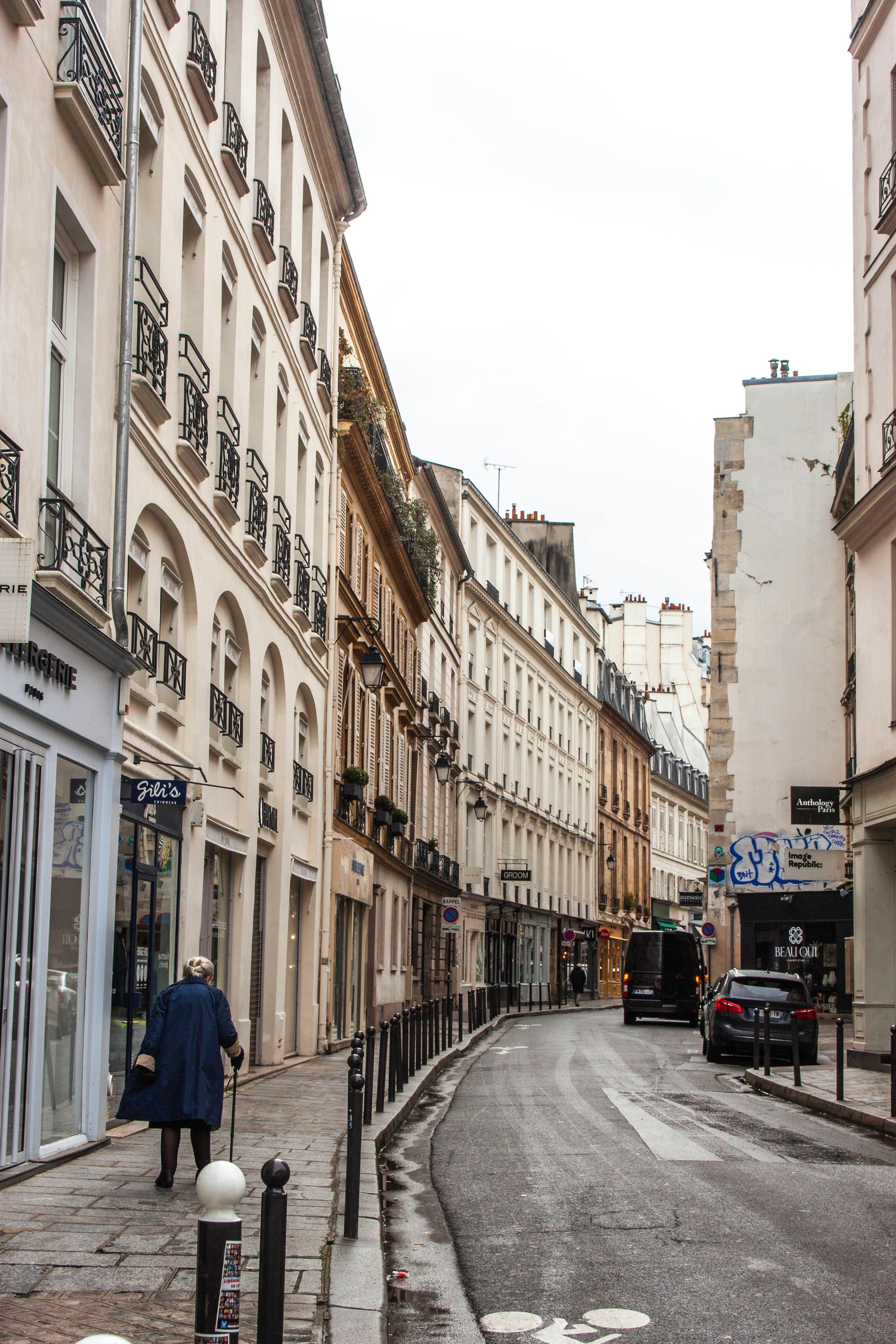 Photo by kamillaisalieva