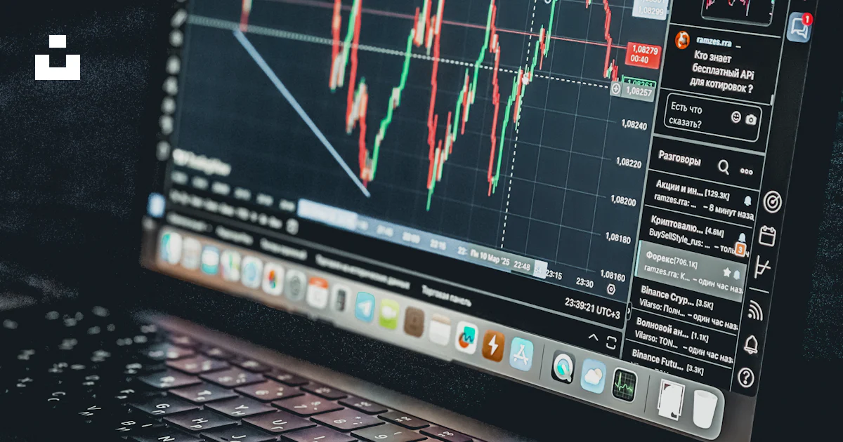 Trading Chart On Computer Laptop displays a stock market trading chart. photo – Free Computer ...