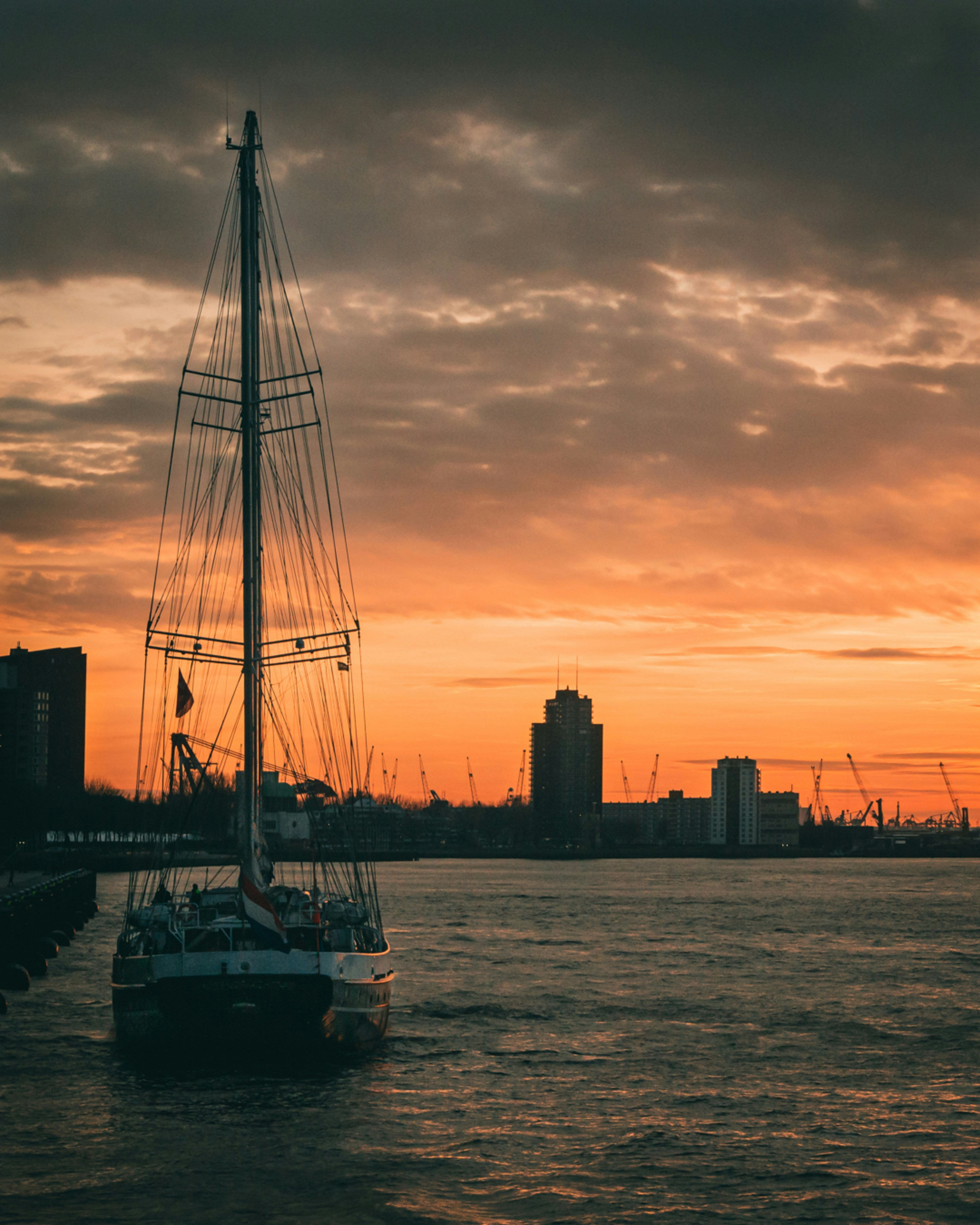 Photo by adrianovsky