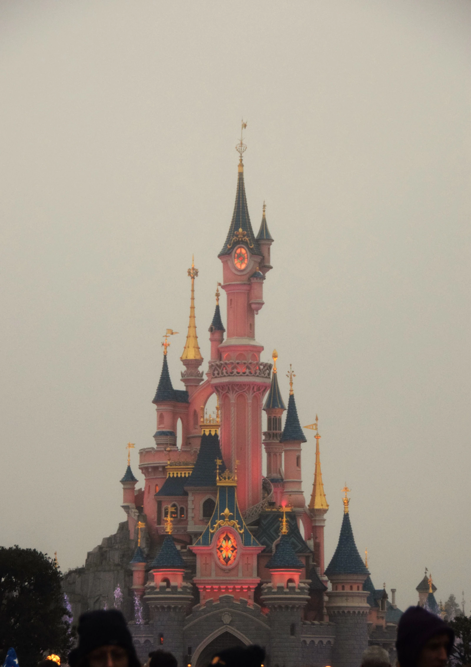 Guests enjoying Disneyland Park on a bright day