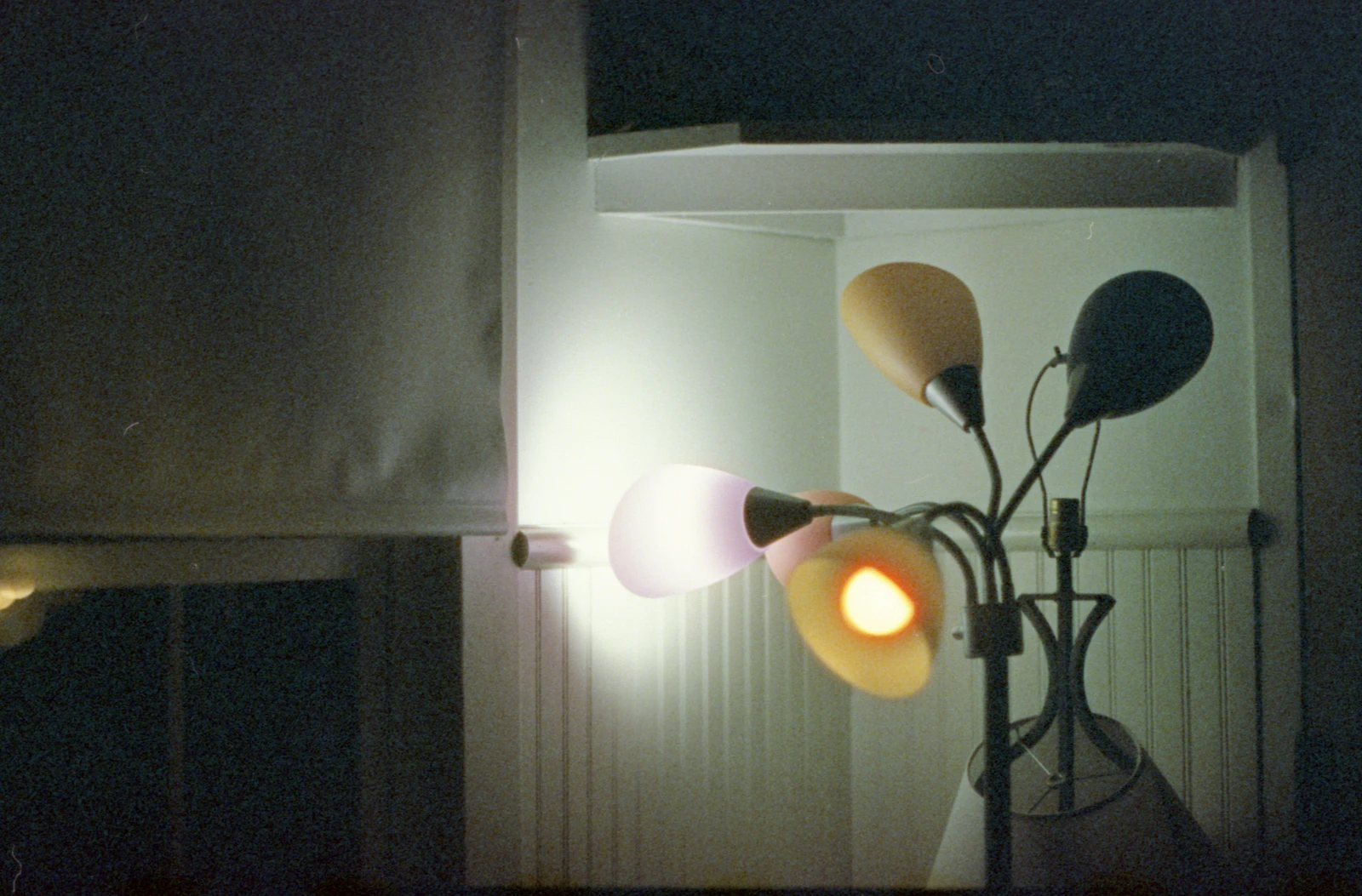 Sculptural mid-century floor lamp with multiple bulbs