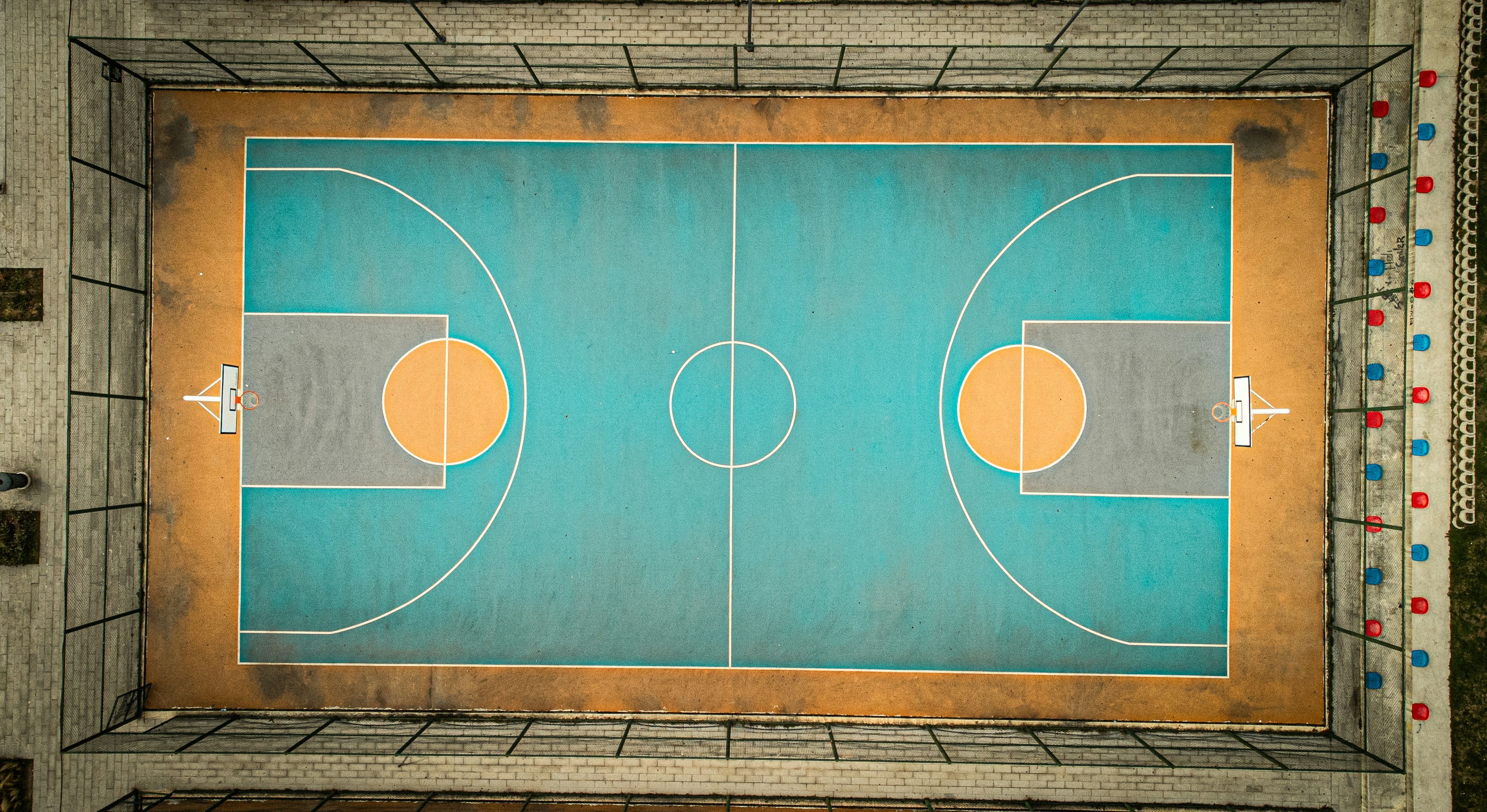 Overhead basketball court