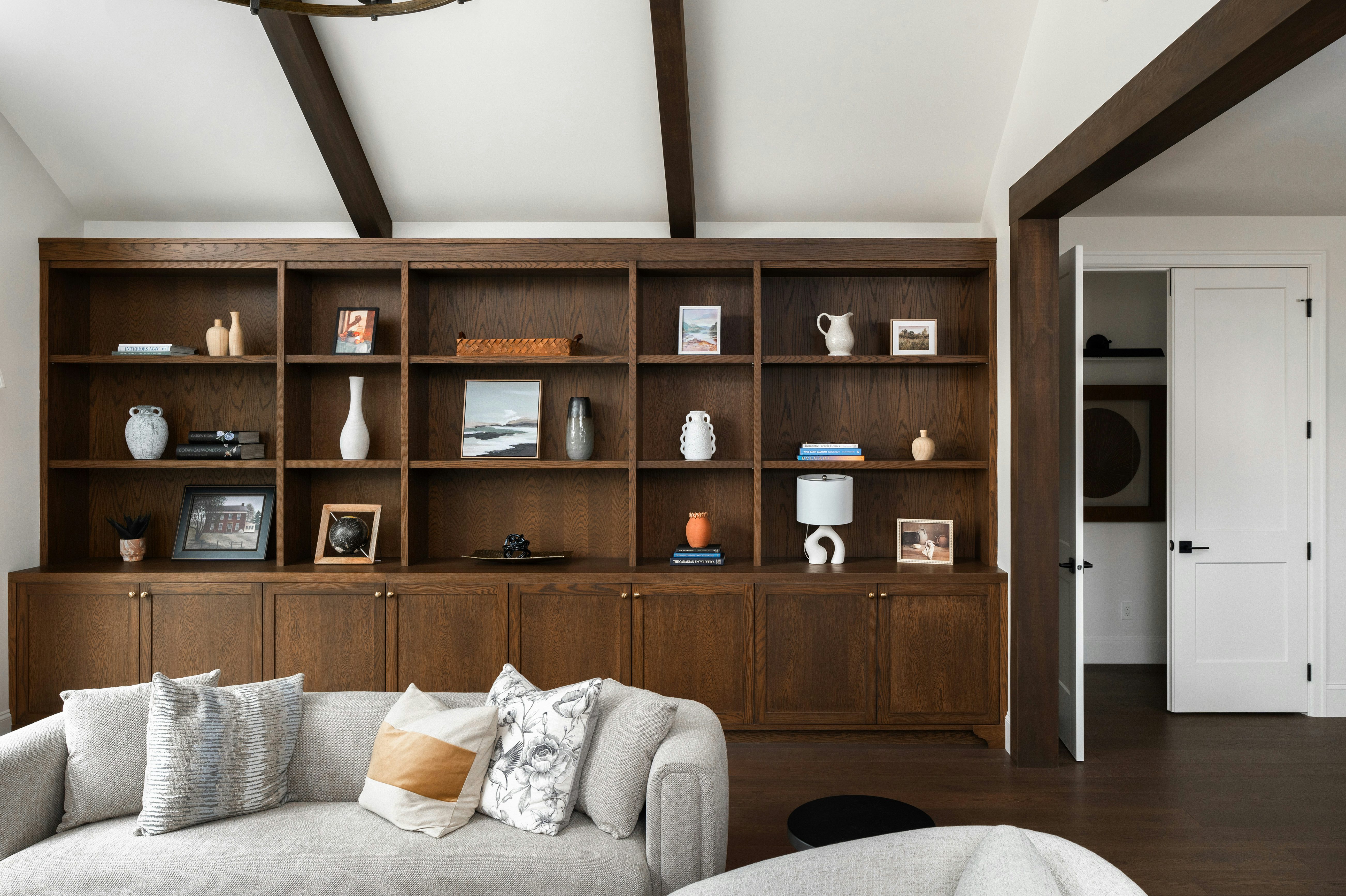 Minimalist architectural details