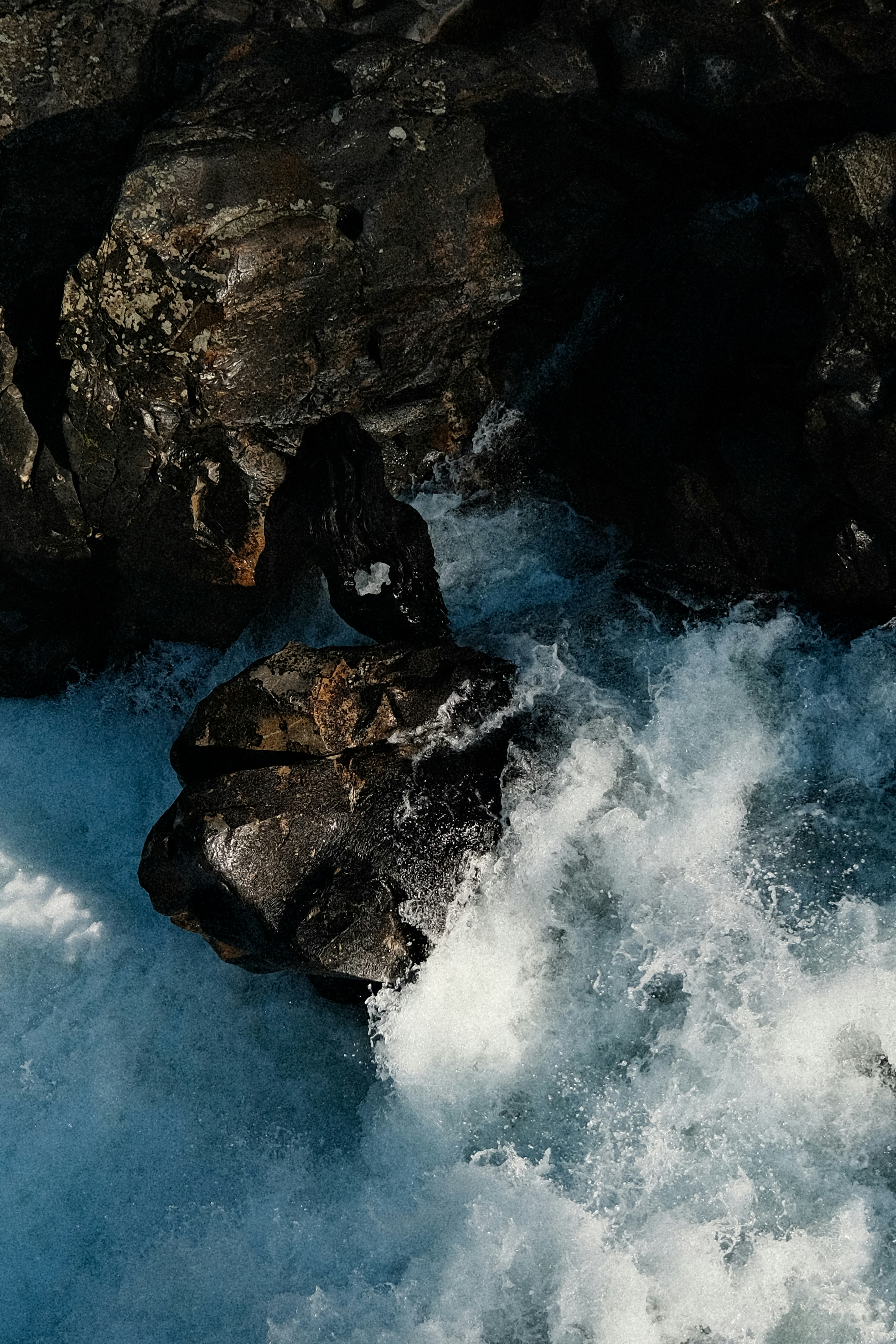 Photo by valentinlacoste