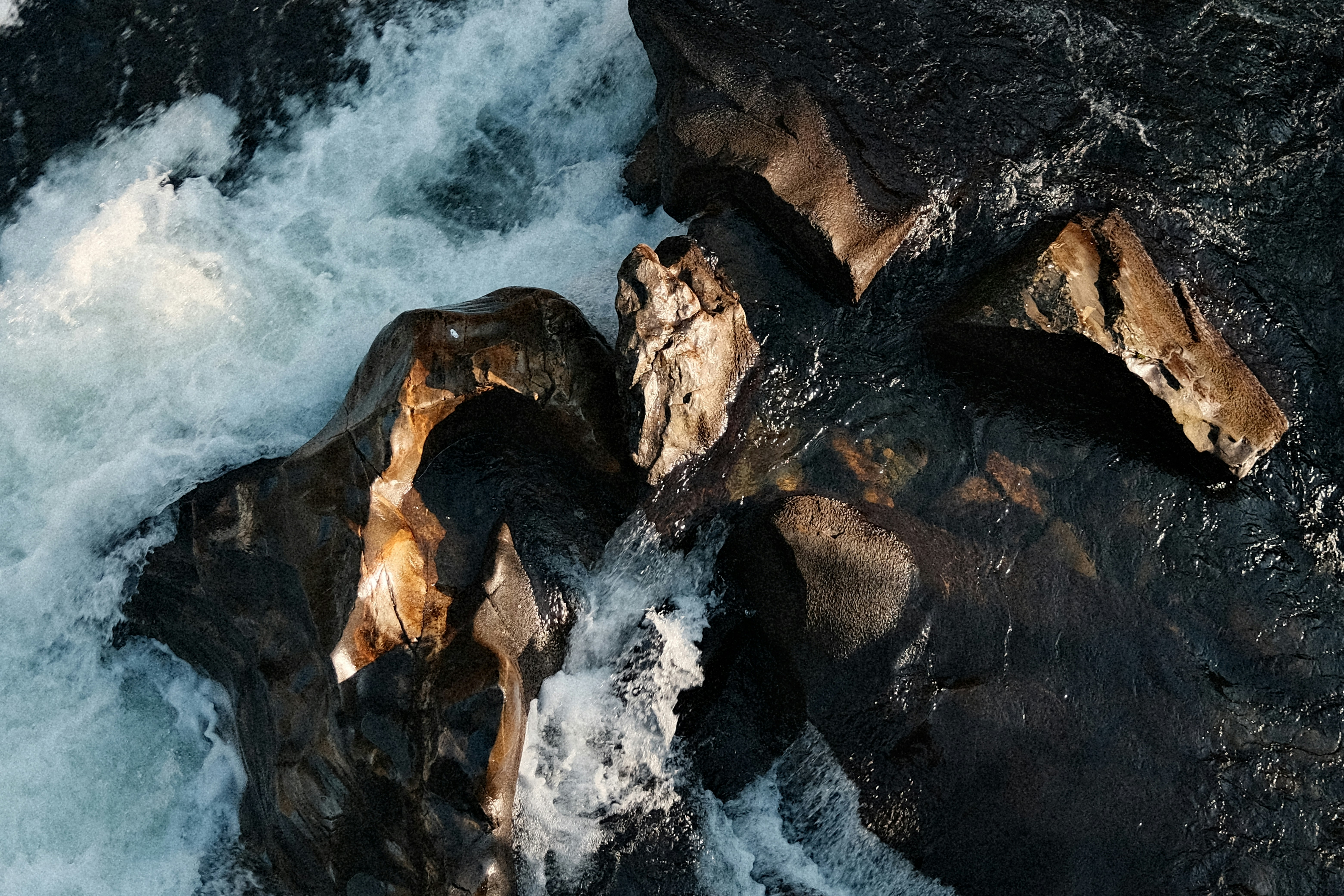 Photo by valentinlacoste