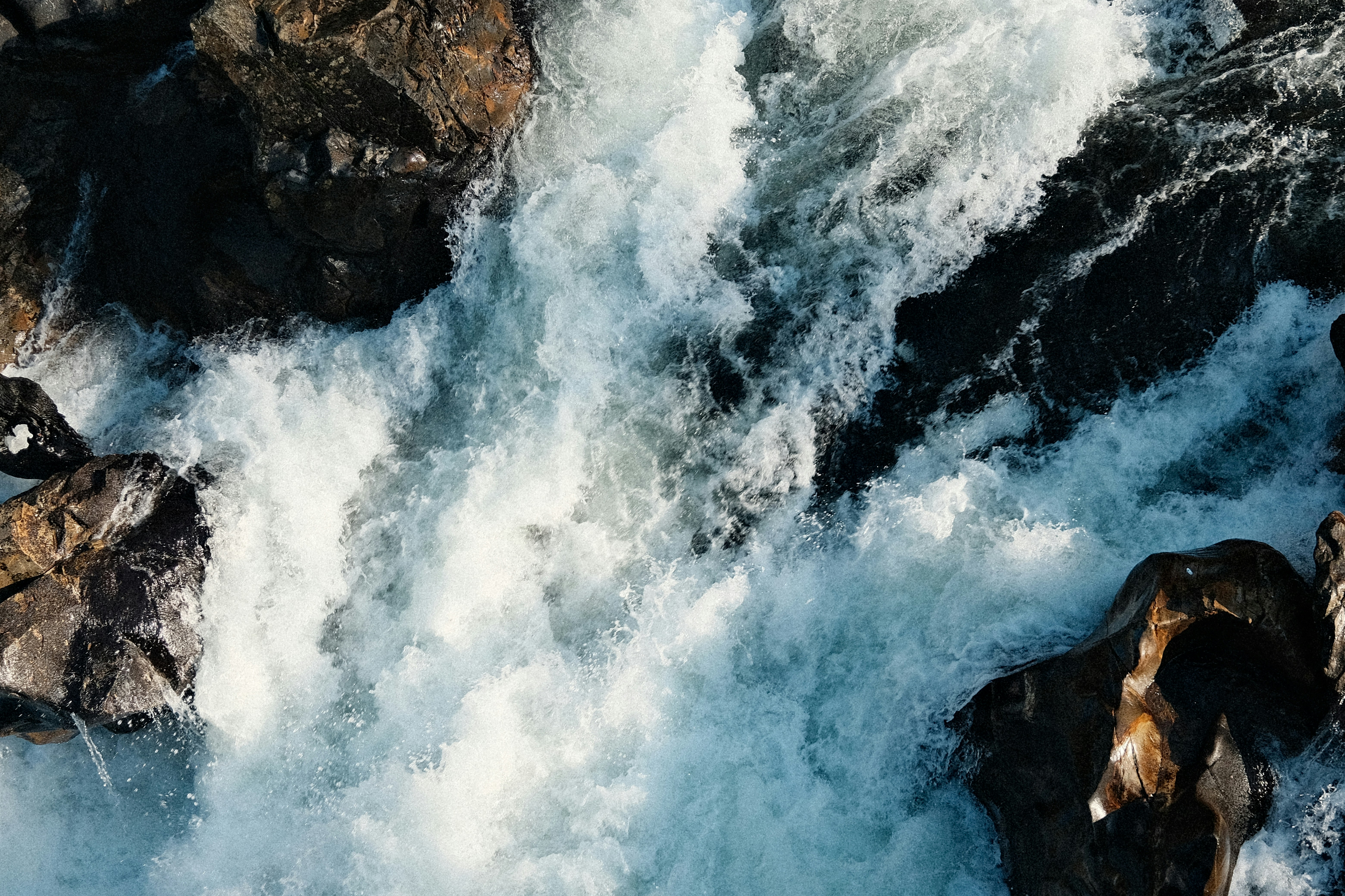 Photo by valentinlacoste