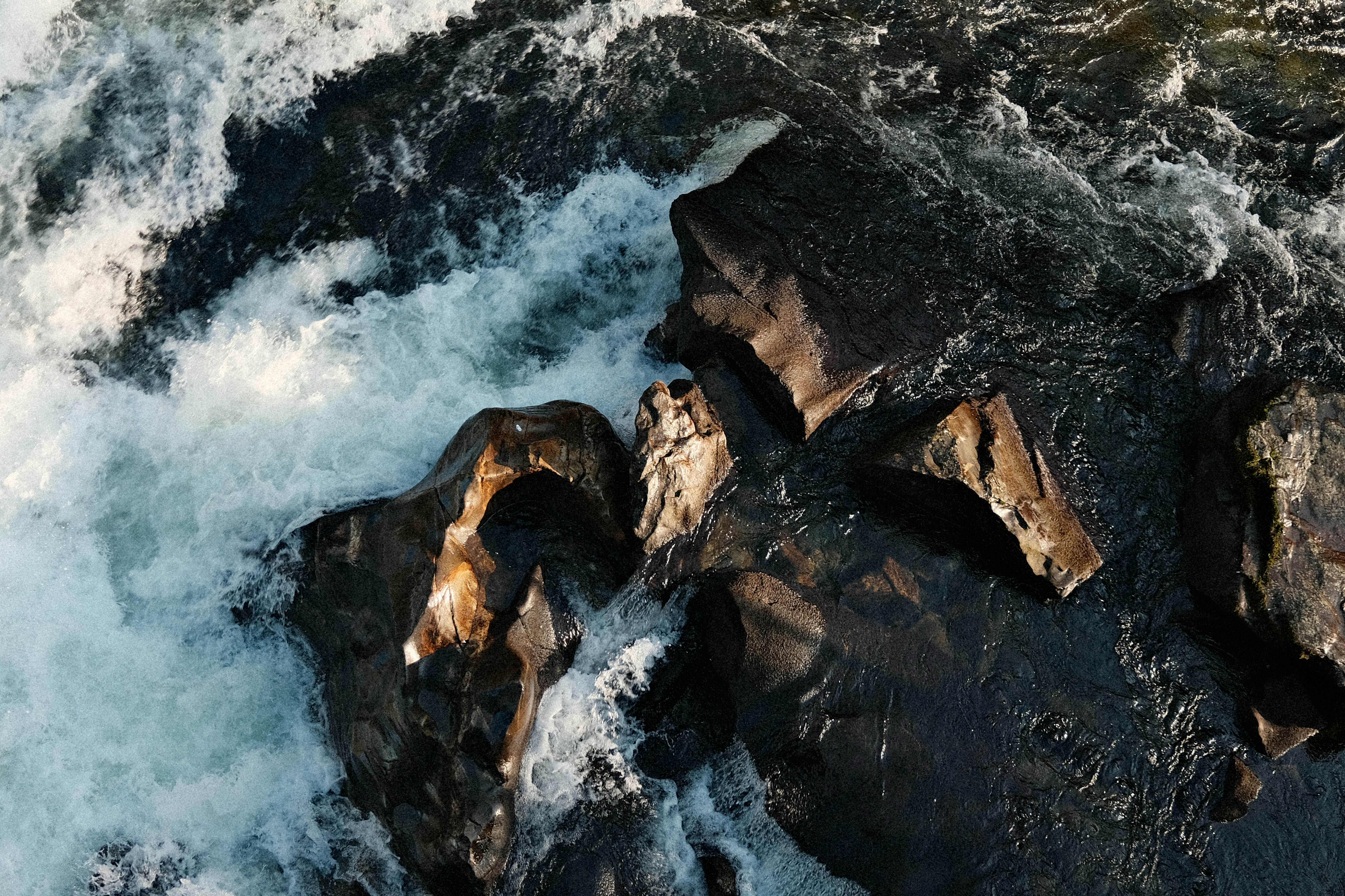 Photo by valentinlacoste