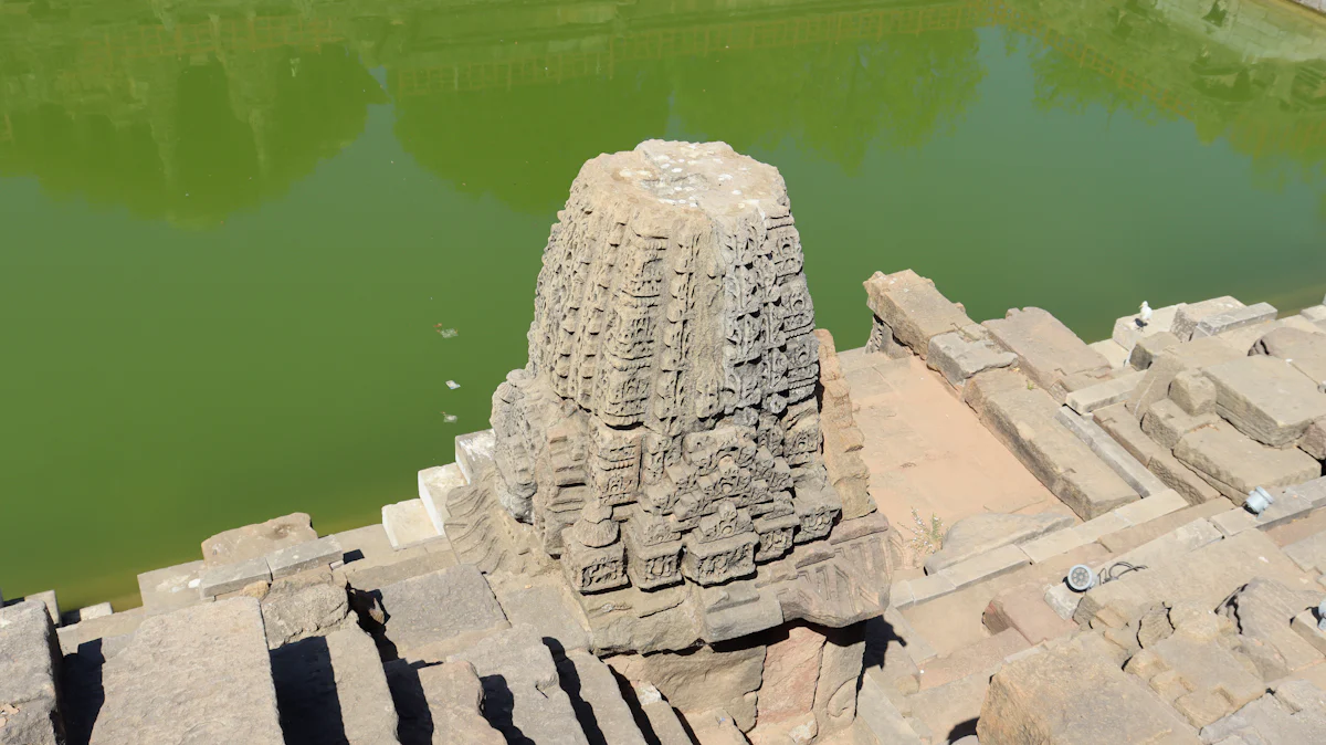 Narayan Sarovar