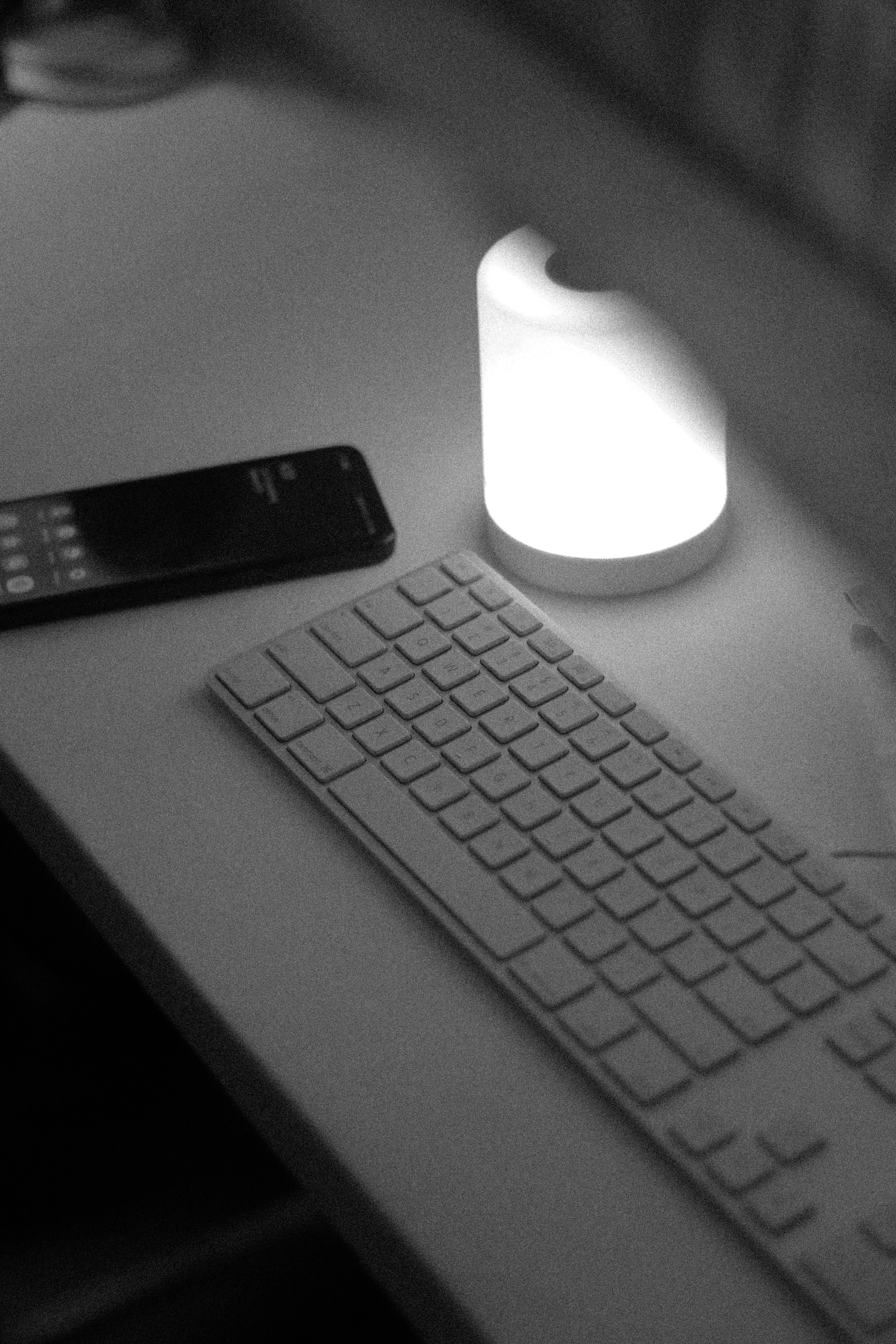 photo-1742386233070-e01117149523