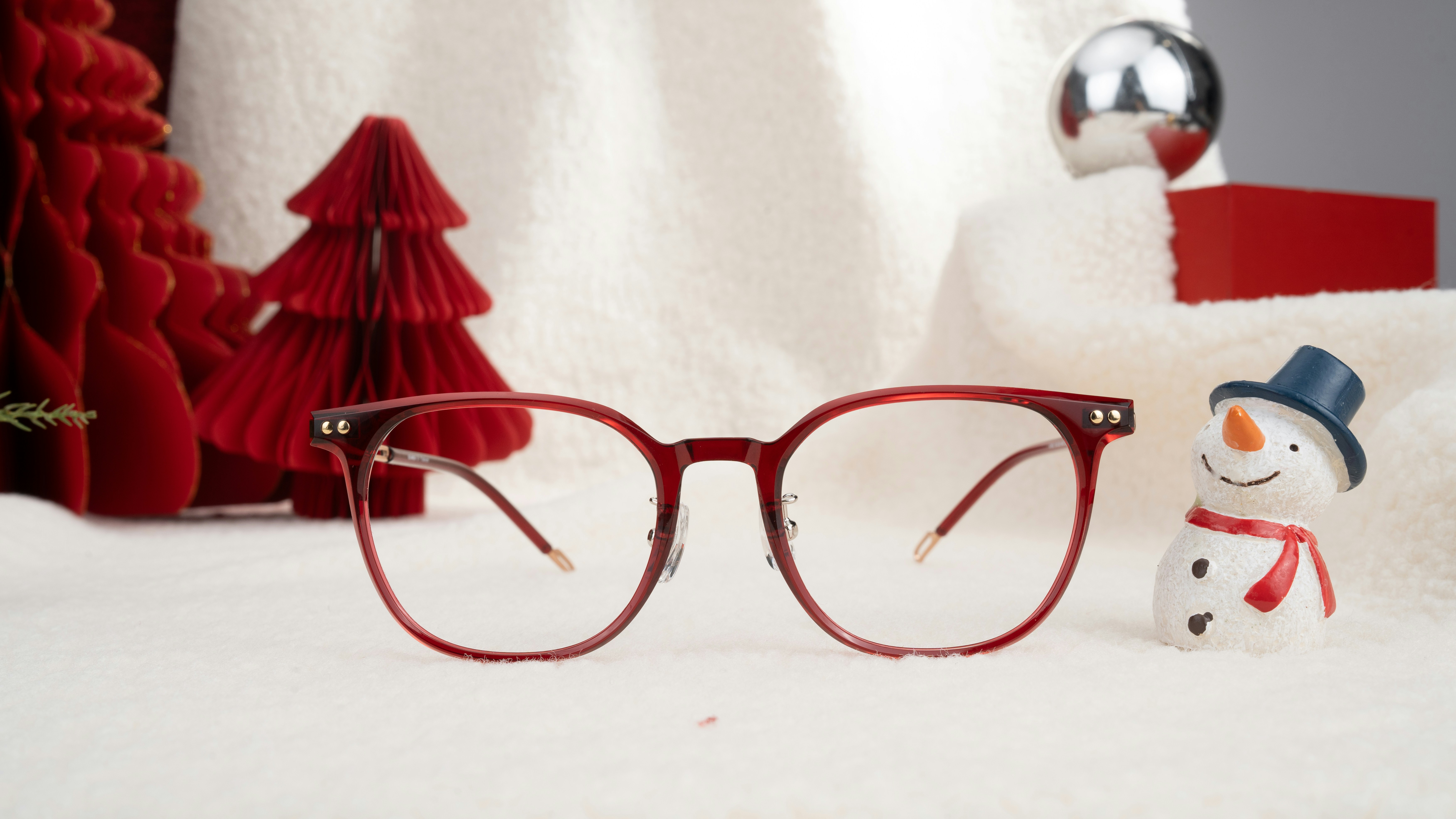 Photo by glassesshop_9