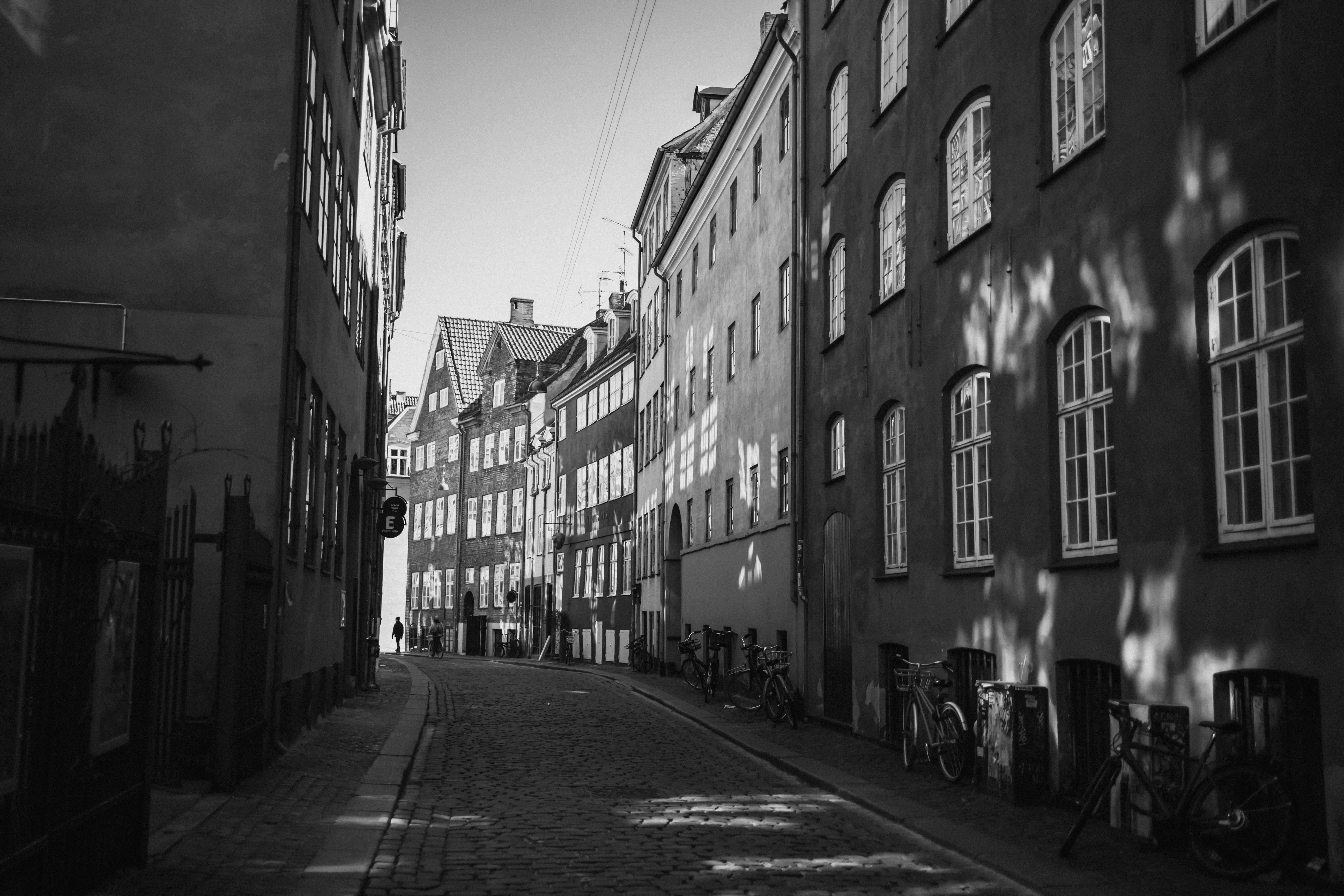 Photo by weddingphotographyyhm