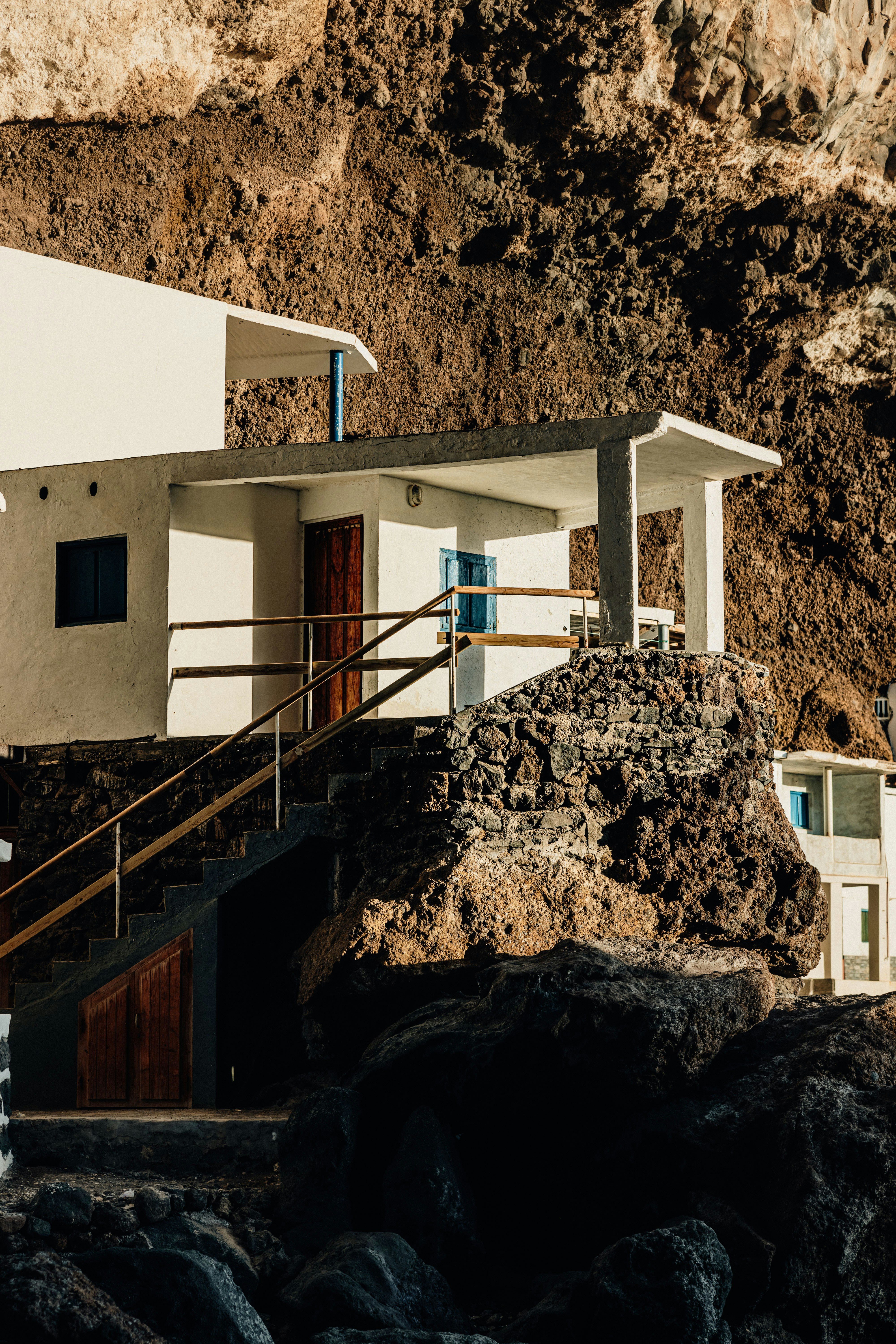 Photo by lukethorntonofficial