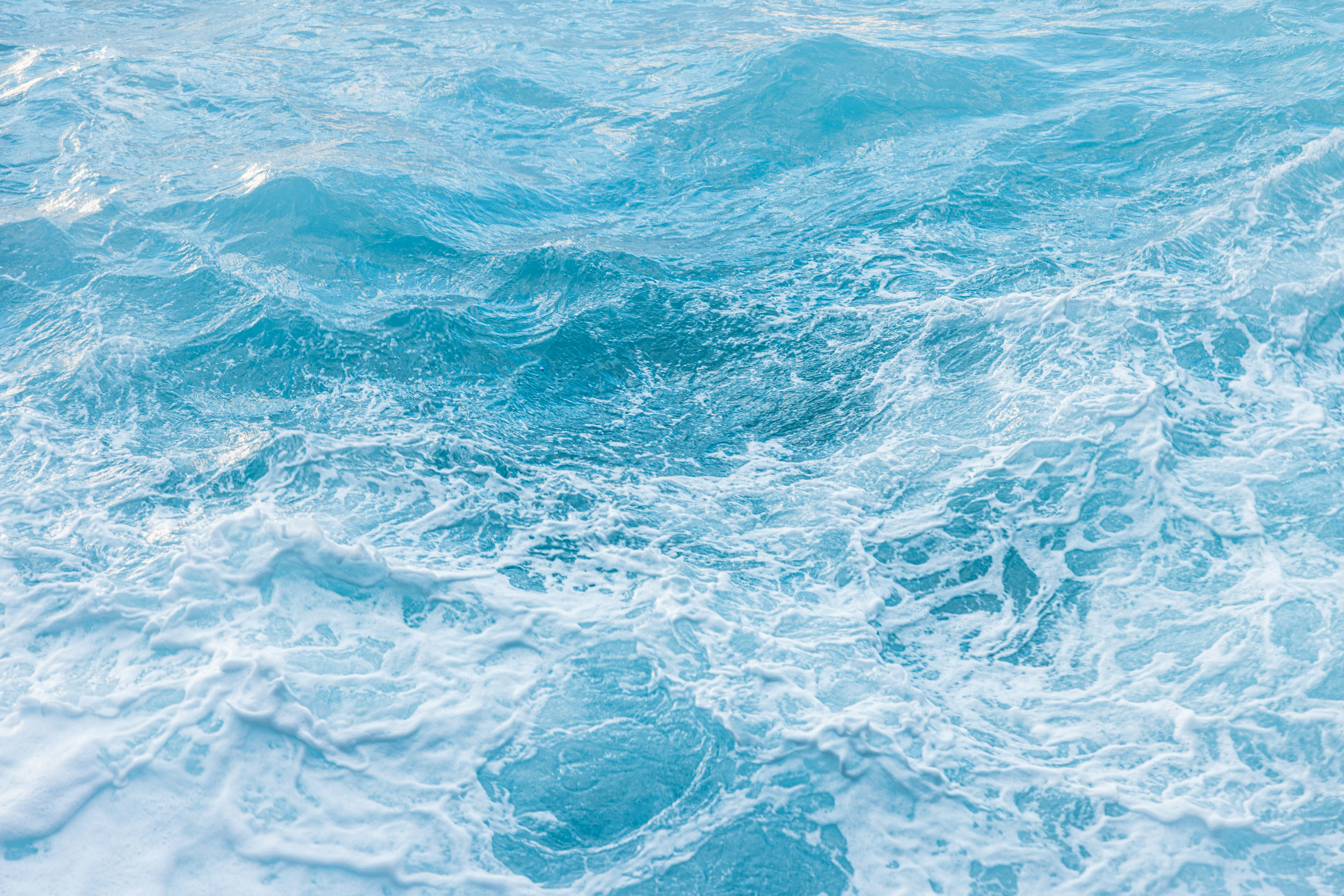 Photo by lukethorntonofficial