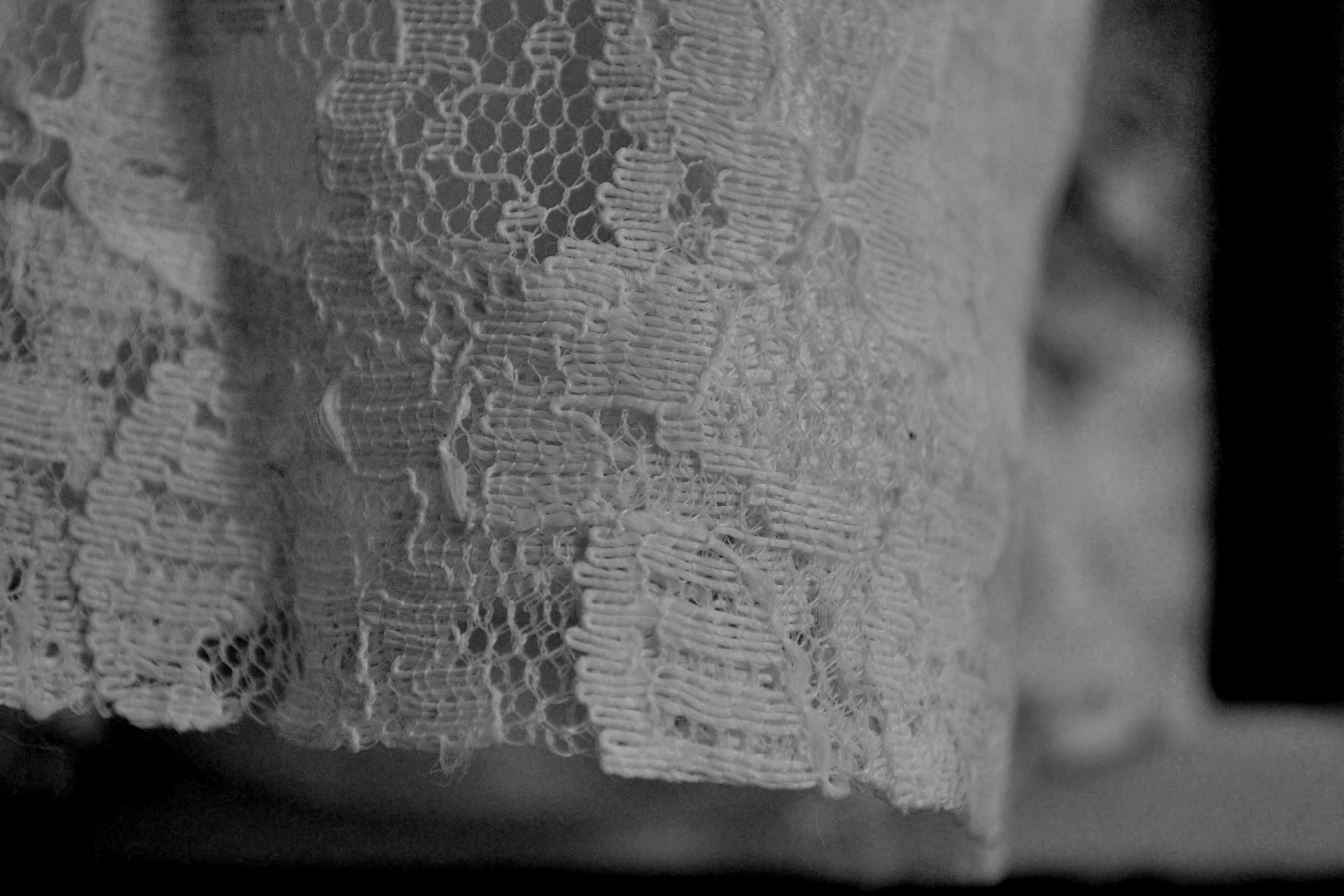 레이스 소재 디테일: 2026 F/W 로맨틱 패브릭 트렌드