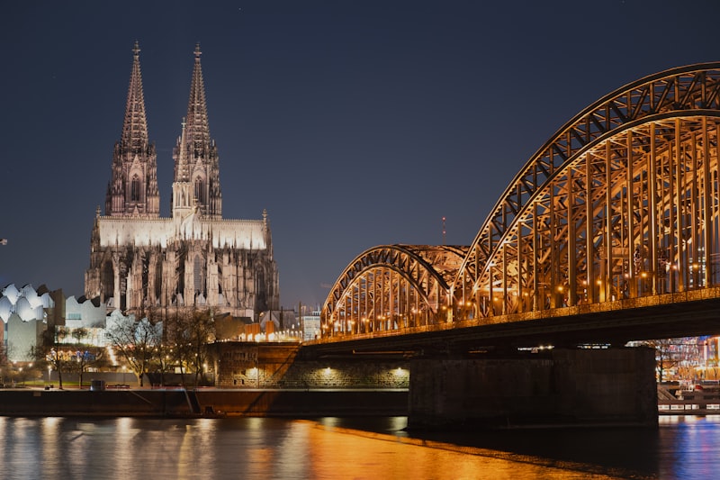 Köln bei Nacht