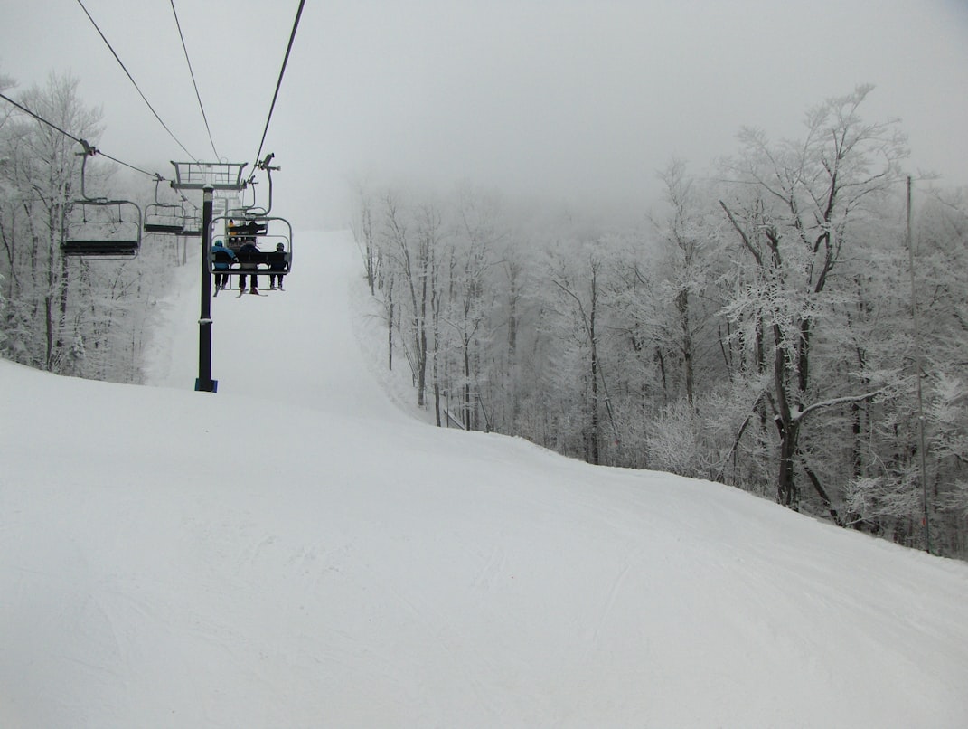 Smugglers Notch family skiing