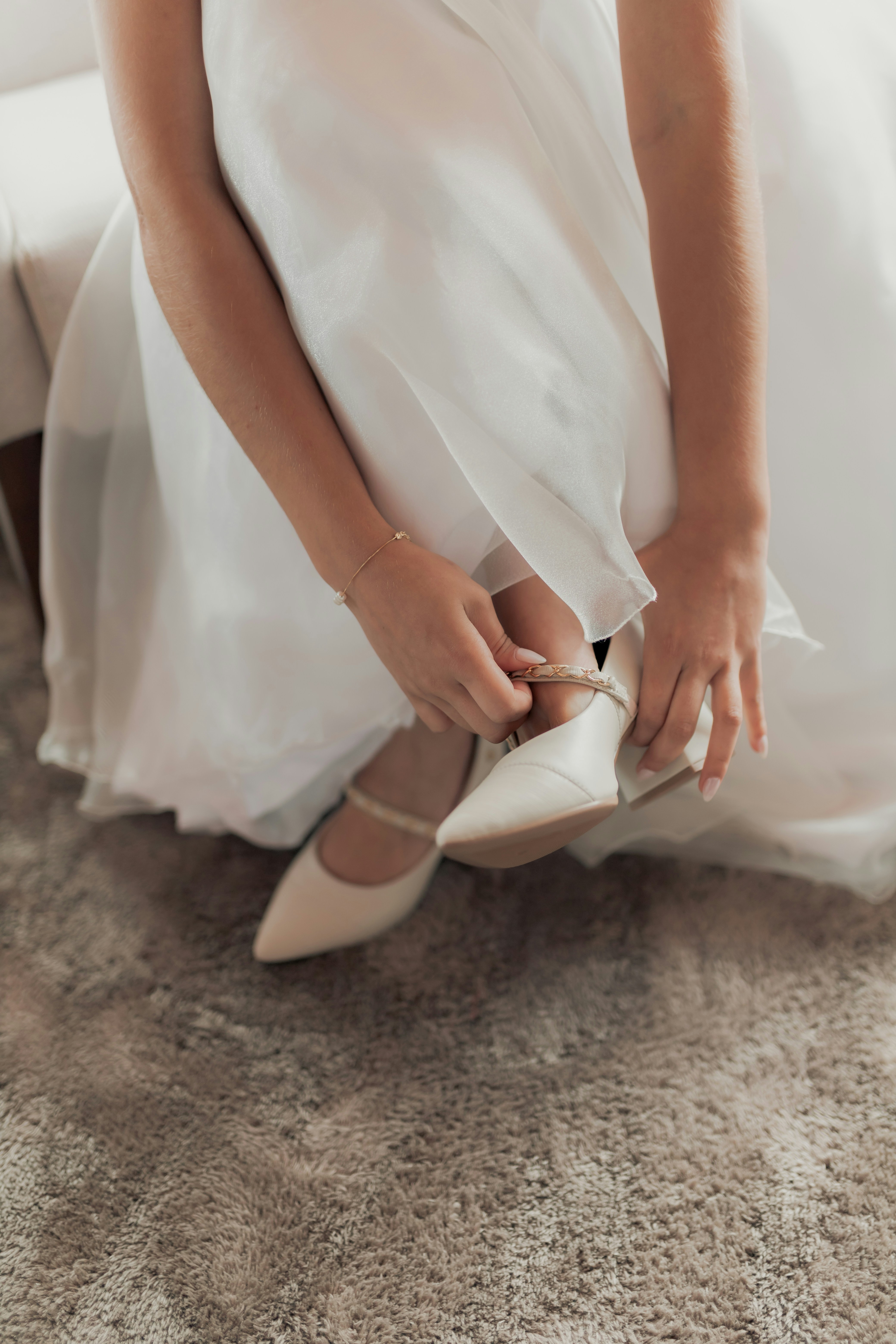 Photo by alexandermassph