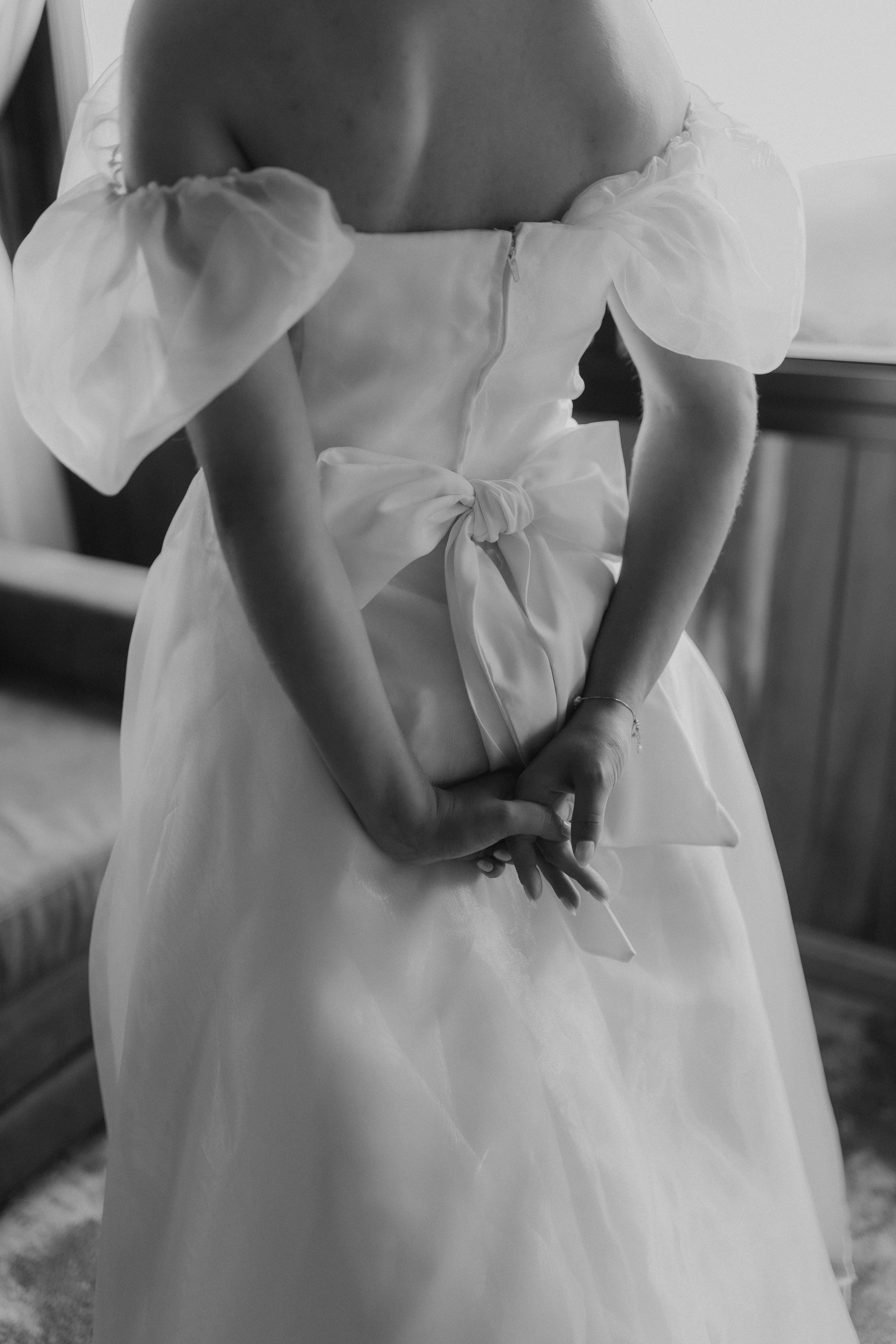 Photo by alexandermassph