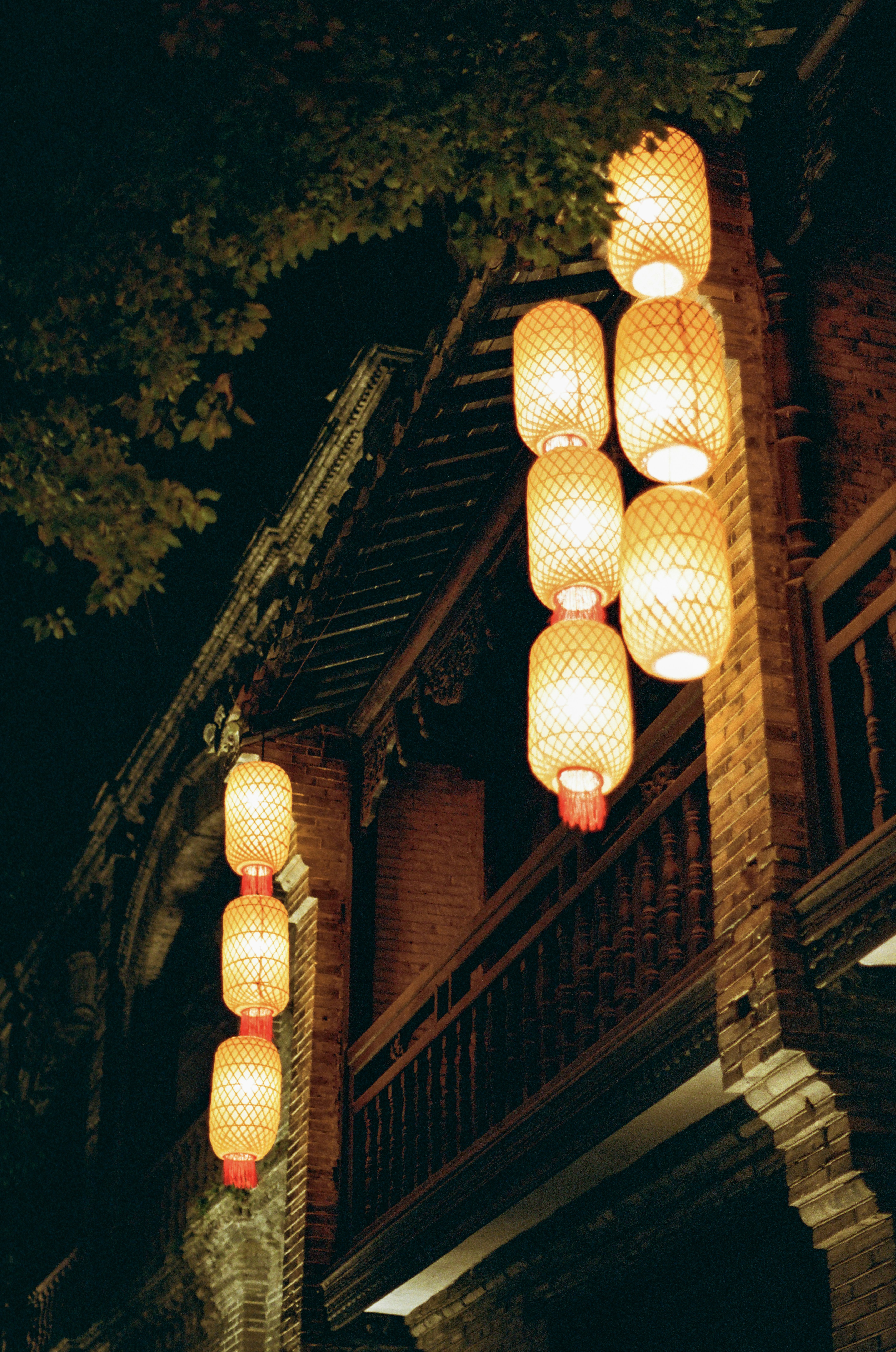 Photo by zhenyao_photo