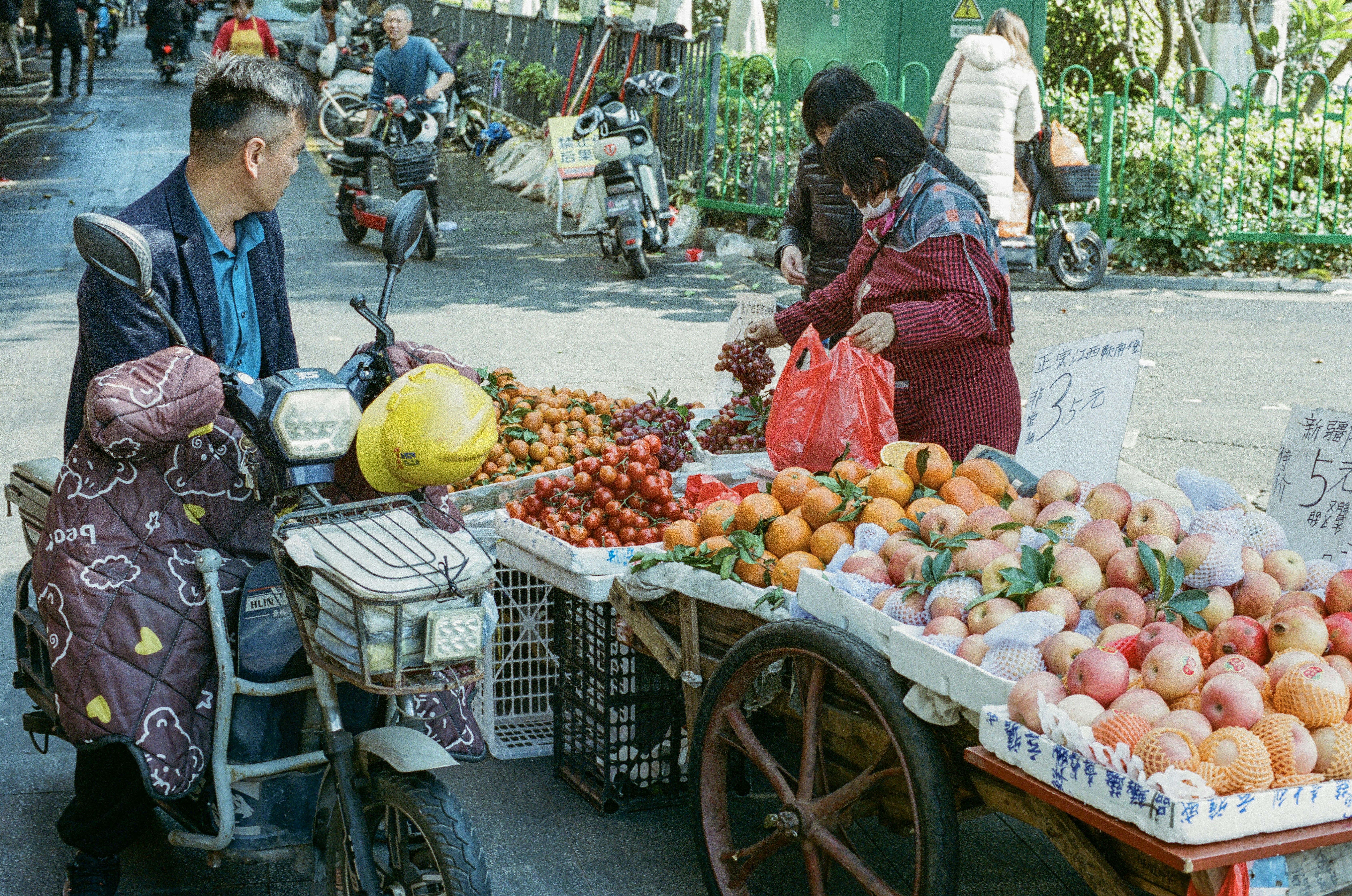 Photo by zhenyao_photo