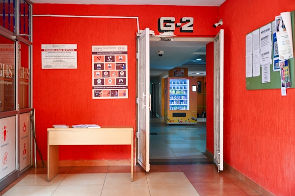 Interfaces des trois opérateurs mobiles MTN Airtel Orange Congo