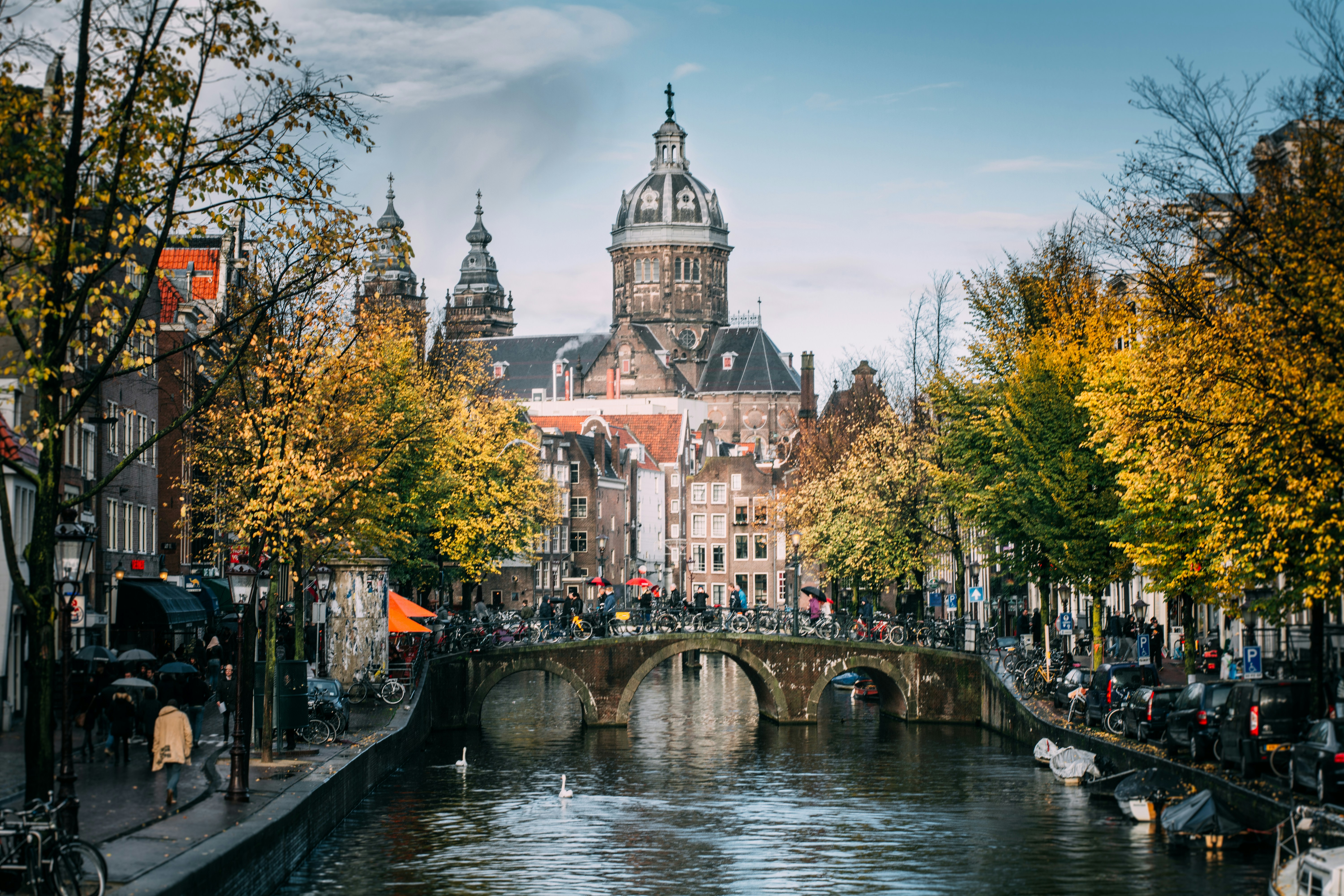 Photo by benjamin_artwok