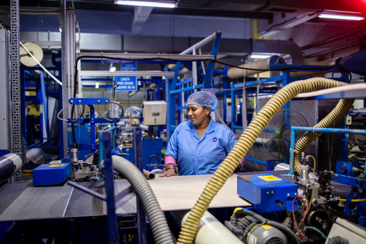 Automate Post-Job Surveys for HVAC Teams: 5 Steps 2026