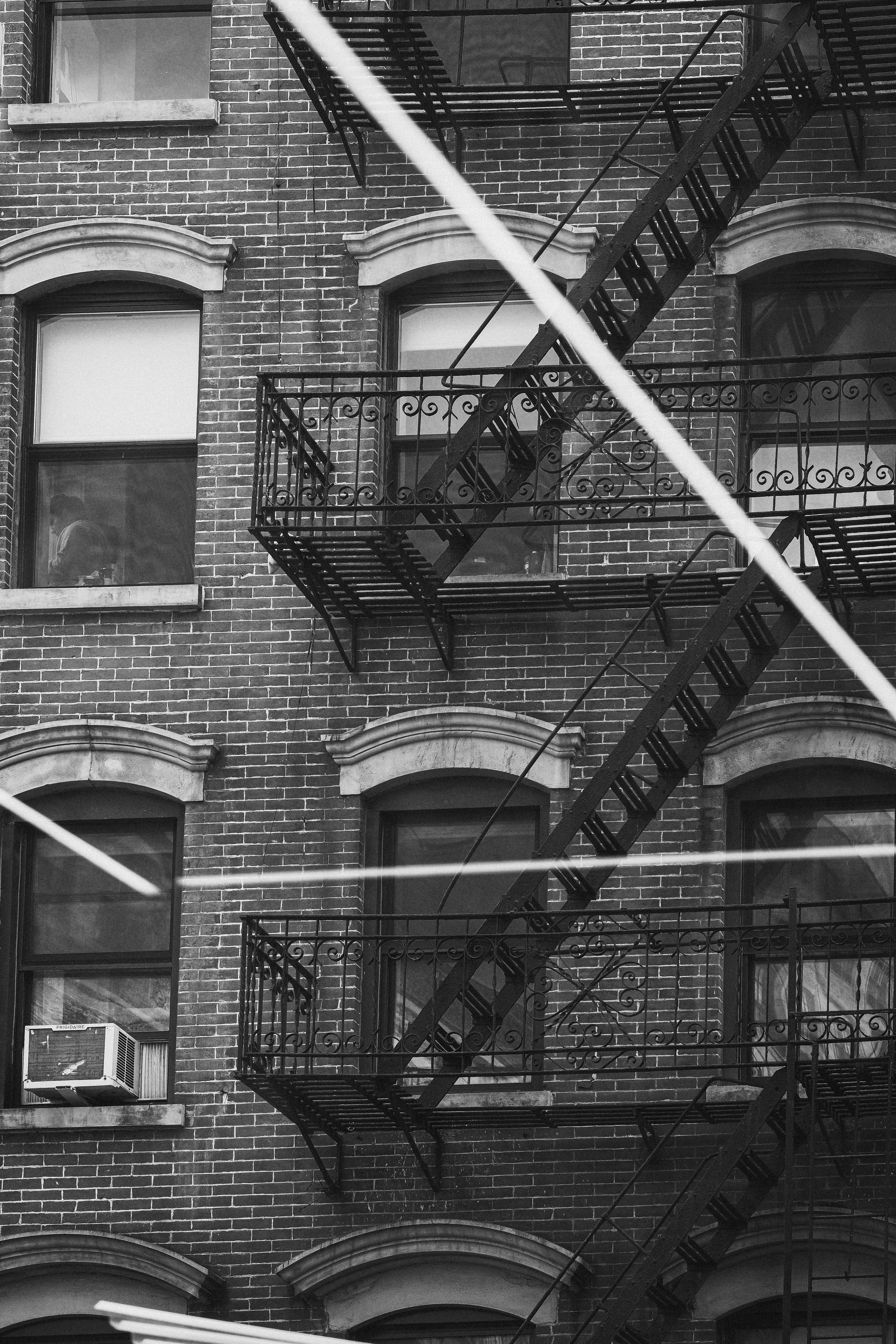 Photo by justalifein