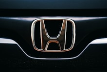 The honda logo is displayed prominently.