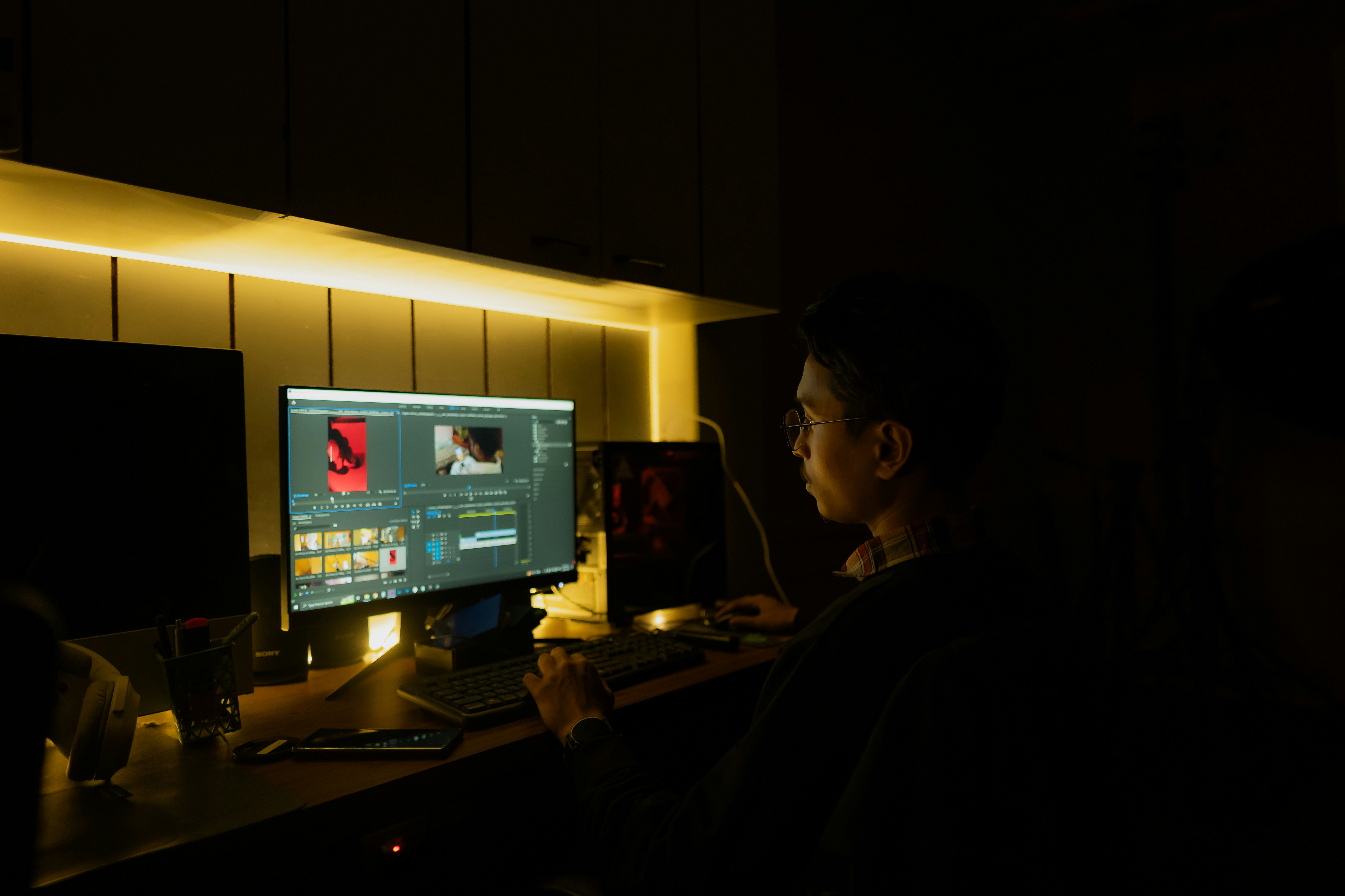 Donate to Stream: The Hidden Financial Toll of Being Someone's Biggest Fan
