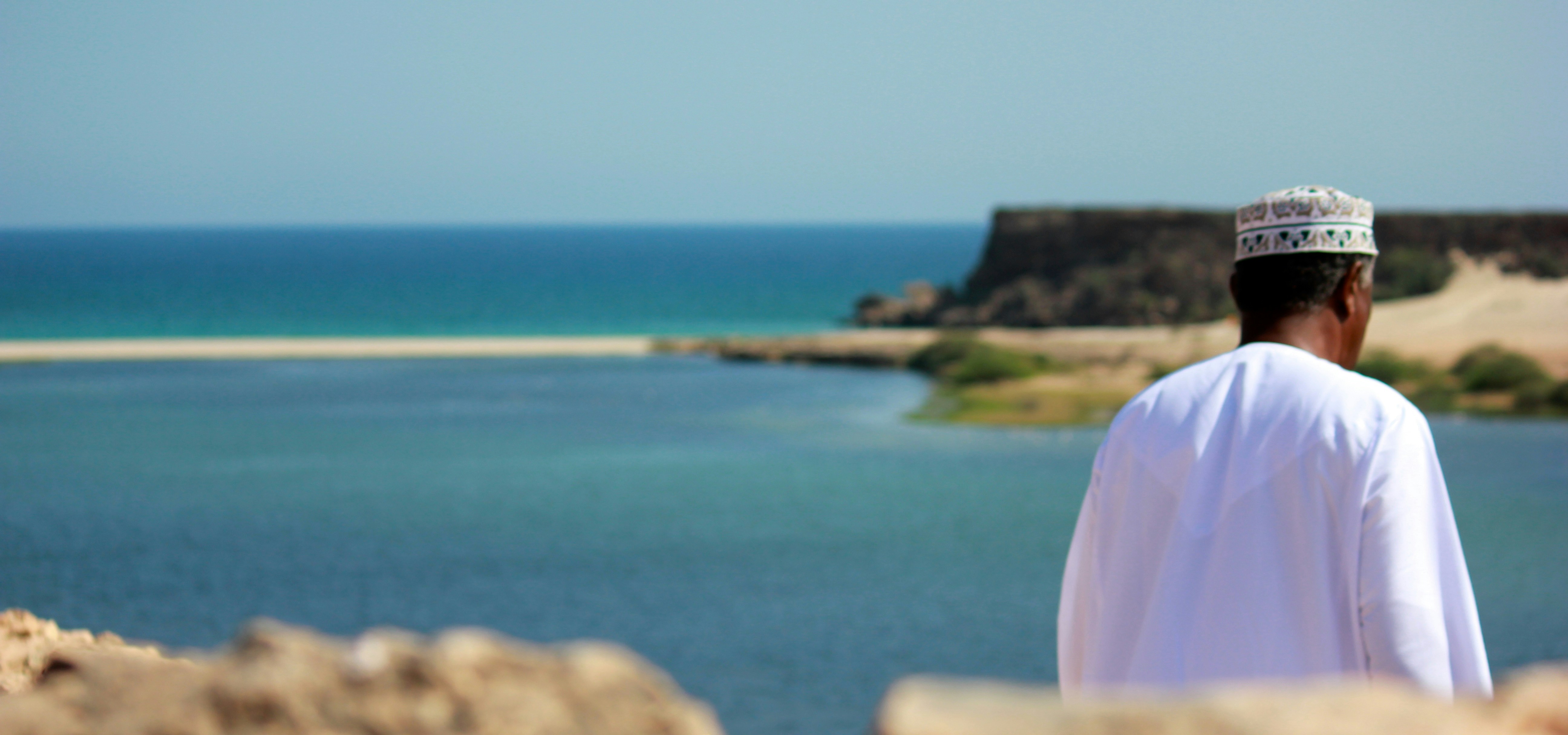 Stay online in the Oman with a prepaid eSIM from eSIMlii. Instant activation, no roaming charges, and reliable coverage.