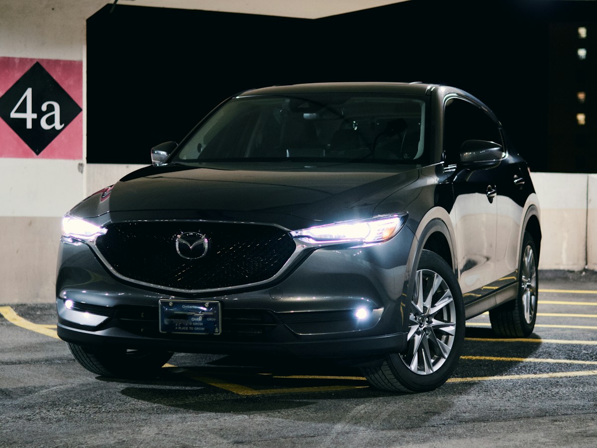 2021 Mazda CX-5 — photo 1 sur 2