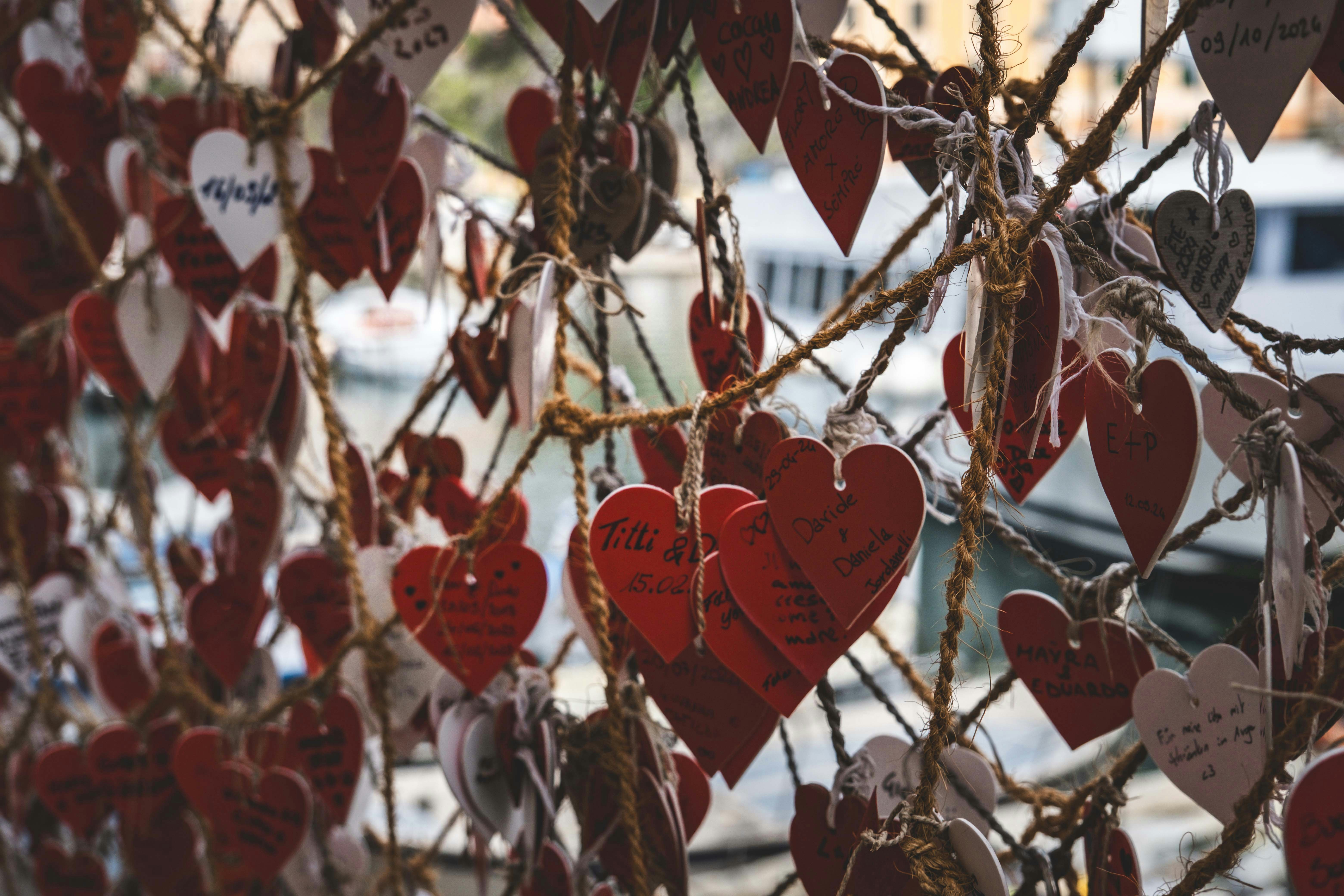 50 Heartfelt Love Quotes in English to Melt Hearts