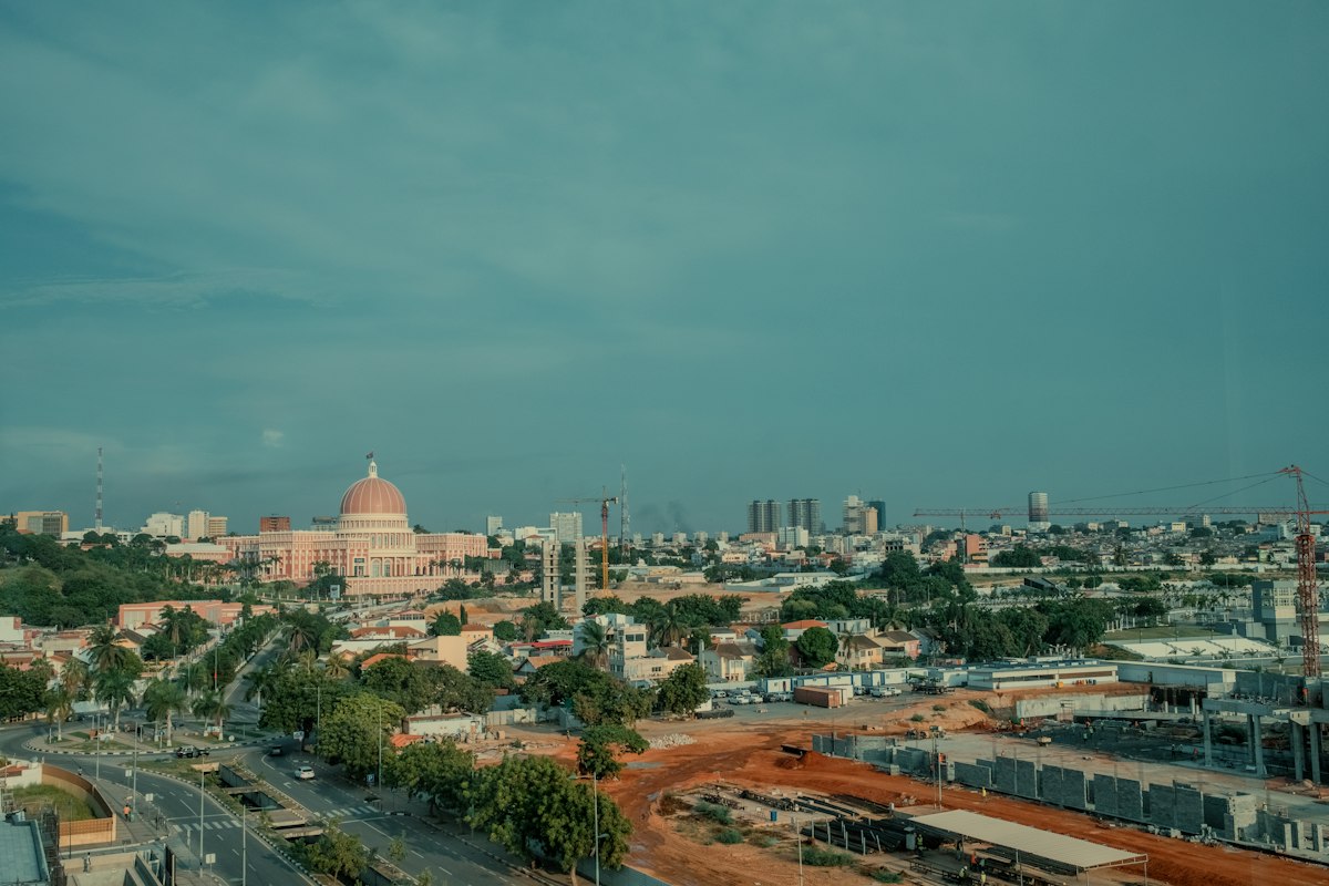 Luanda Real Estate Market Maintains Stability Amidst Regional Economic Shifts