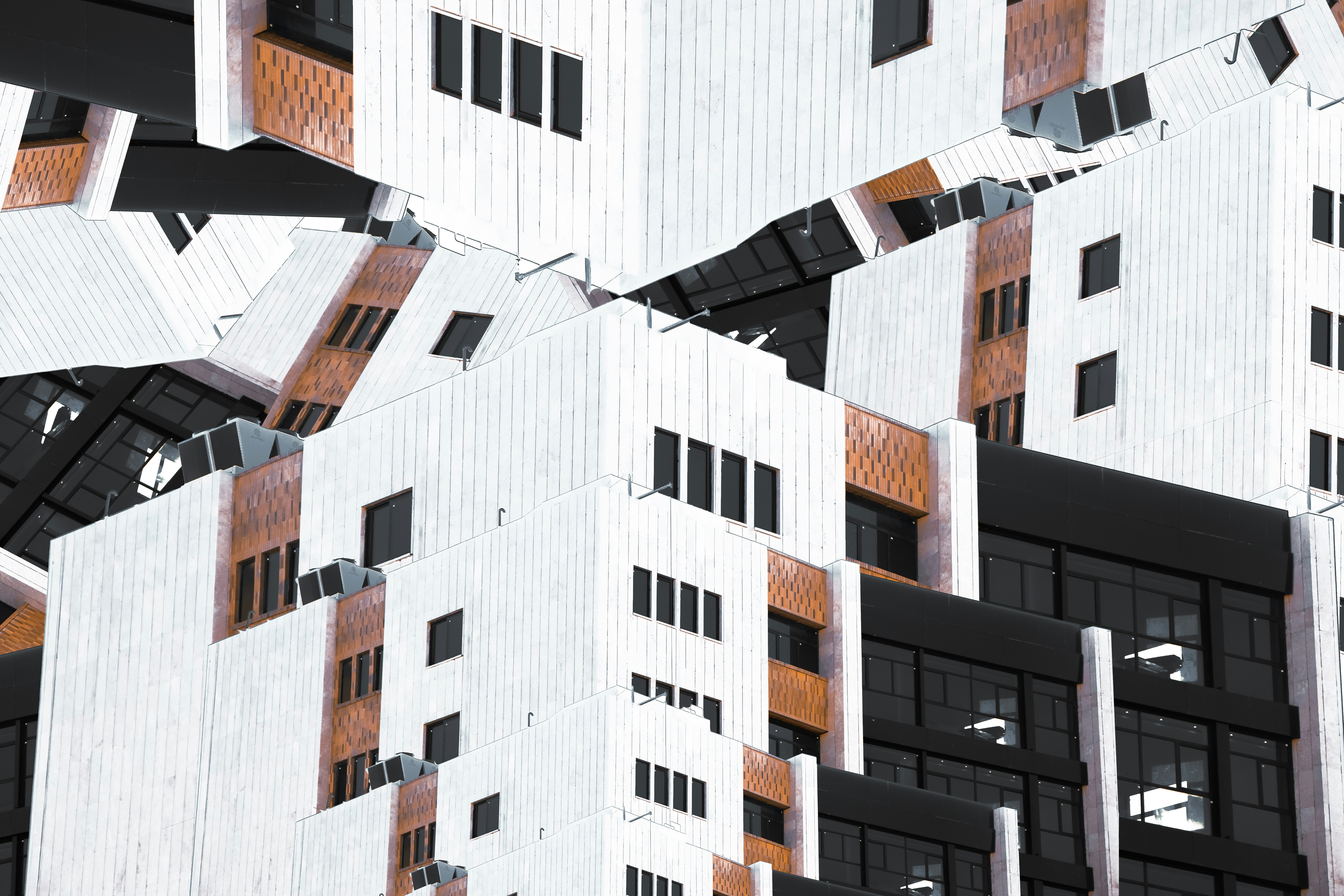 Photo by mahdibafande