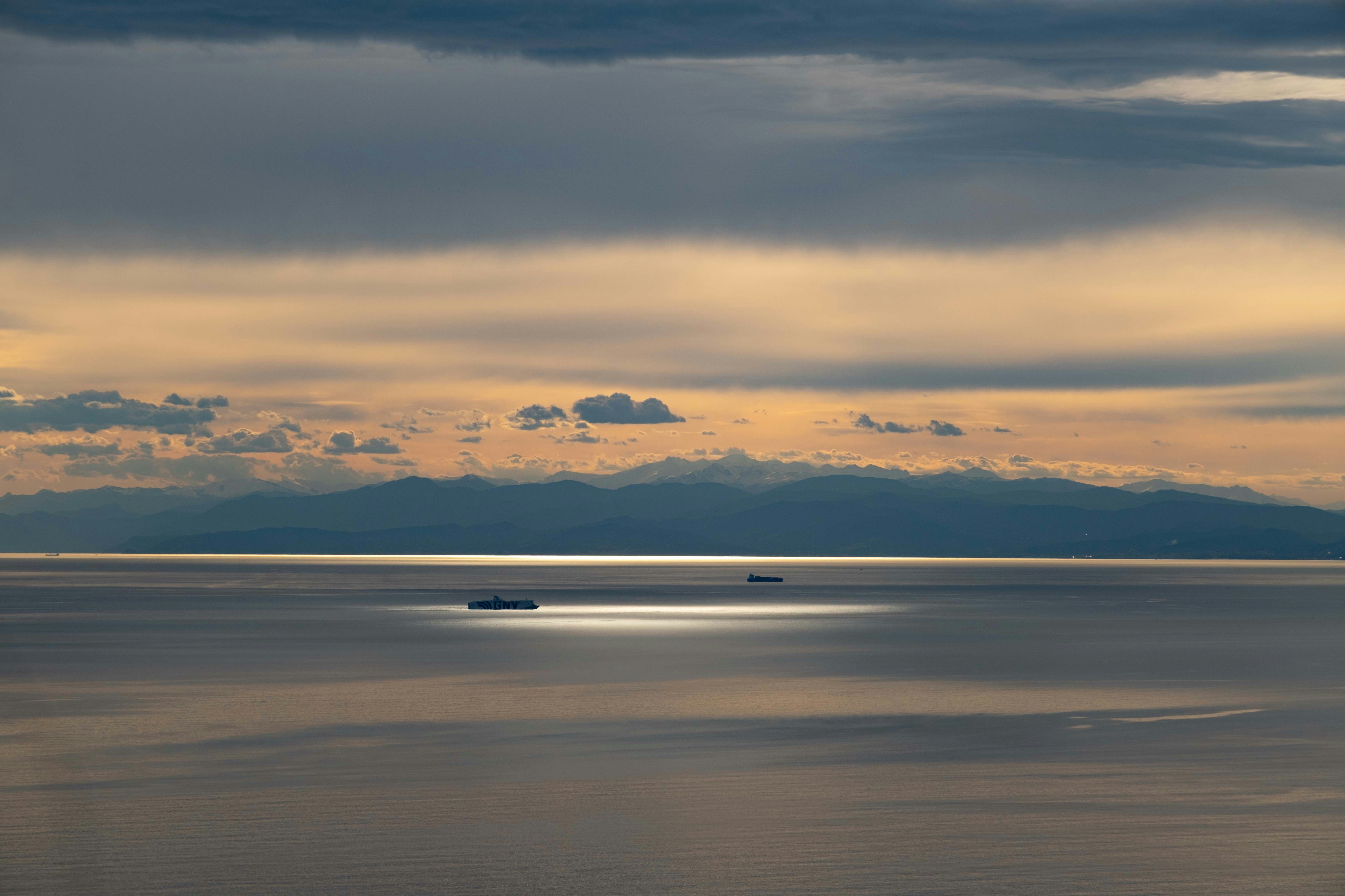 Photo by francesco_ungaro