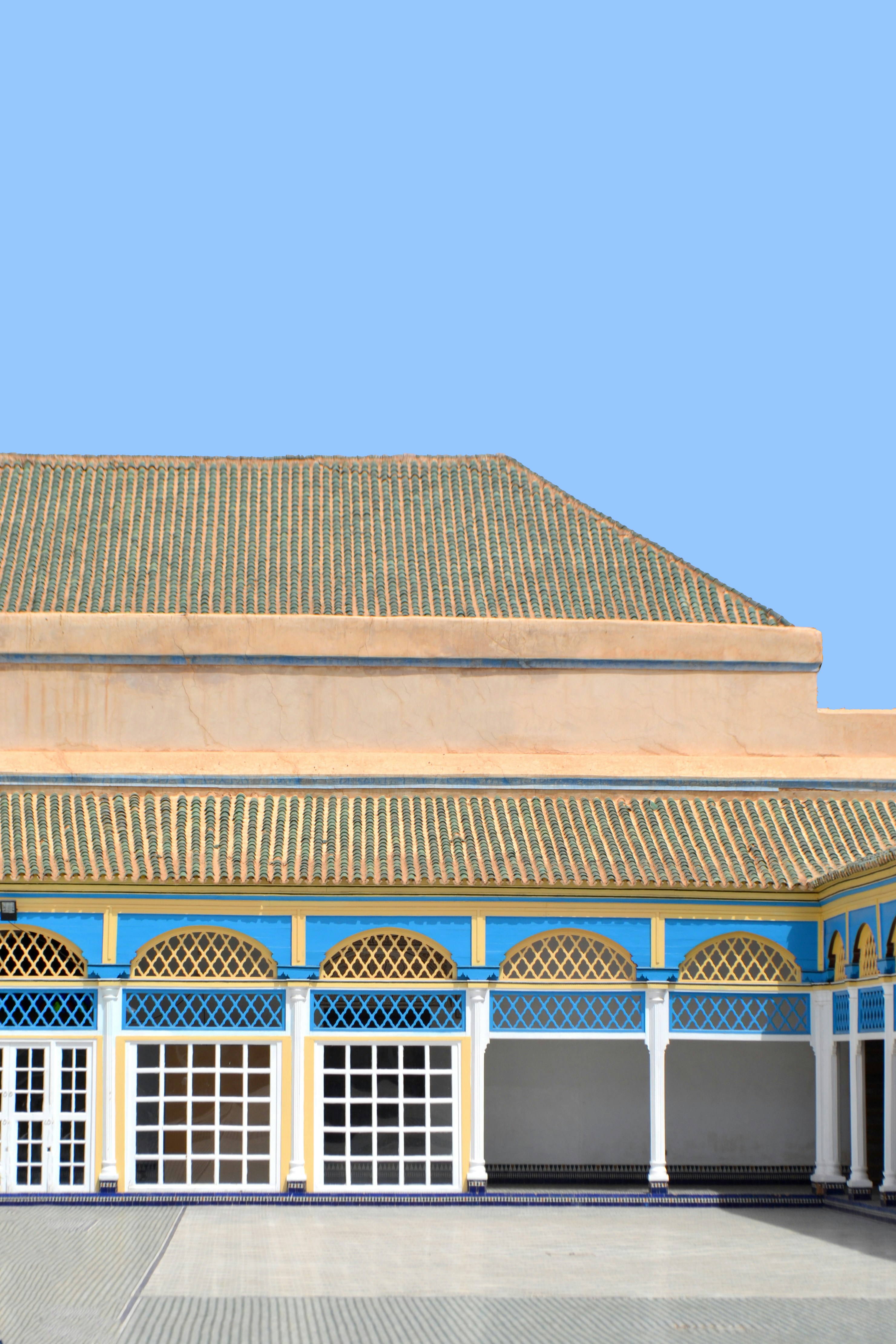 A colorful building with geometric design. photo – Free Building Image ...