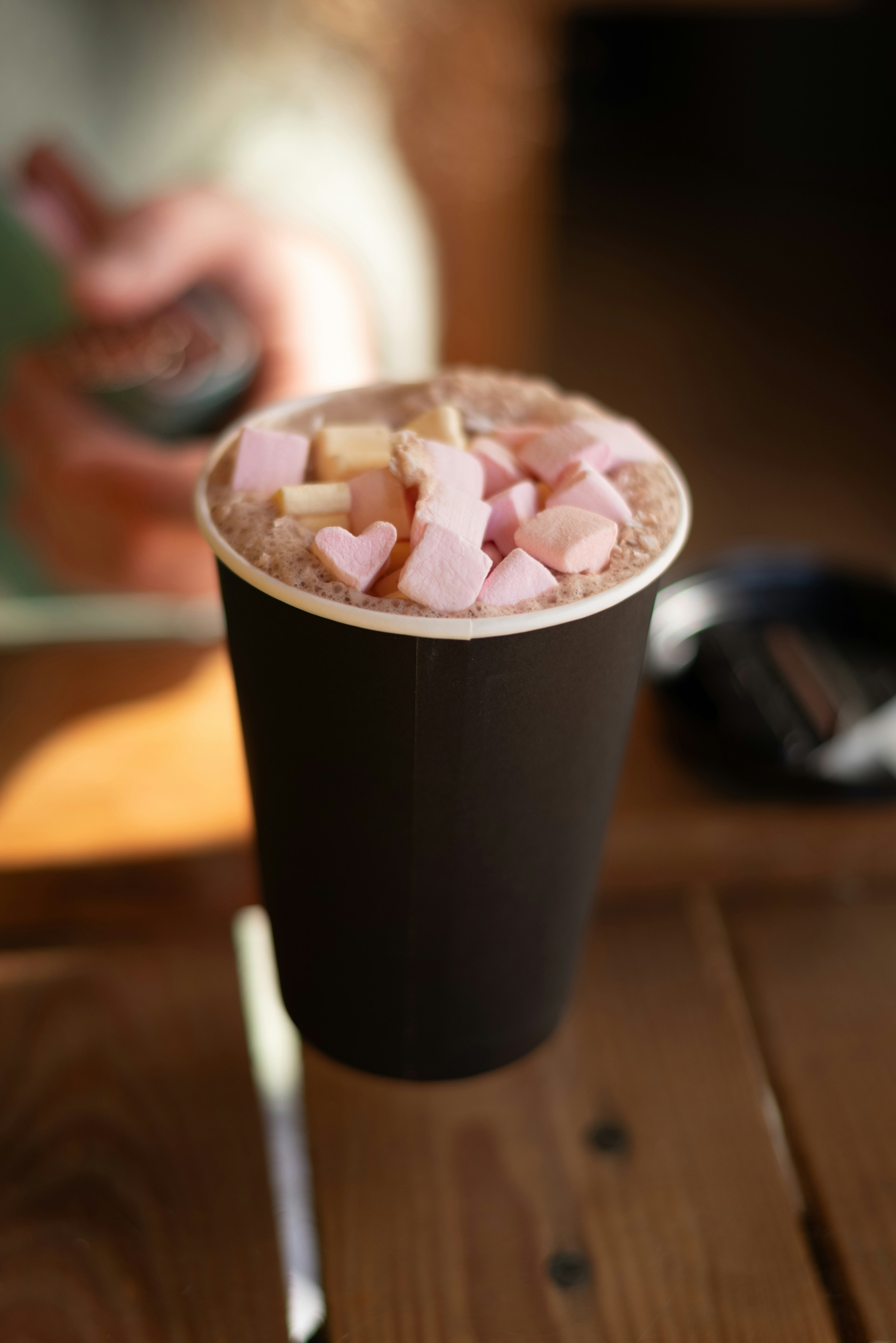 マシュマロ入りホットチョコレート。