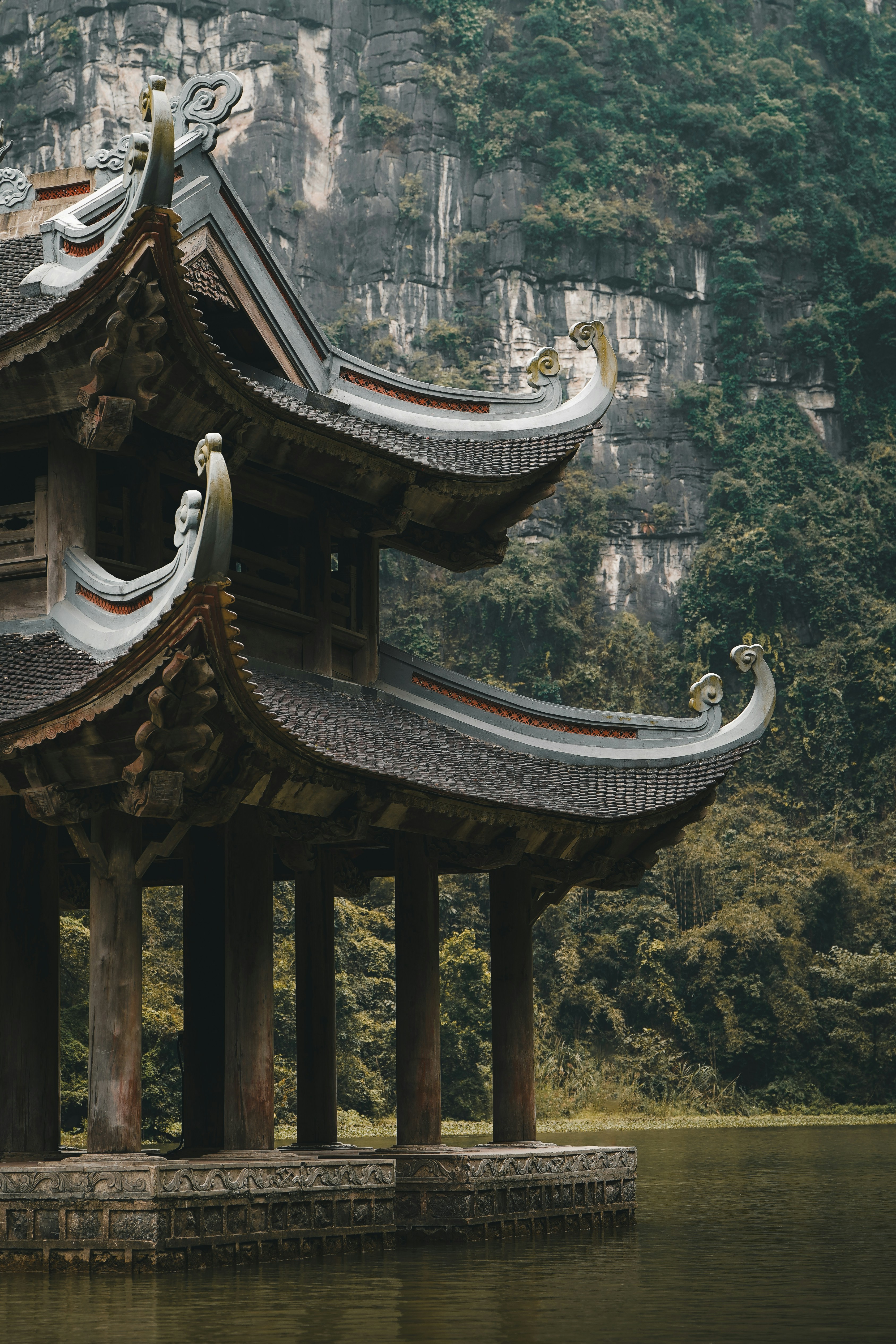 Photo by kevin_charit