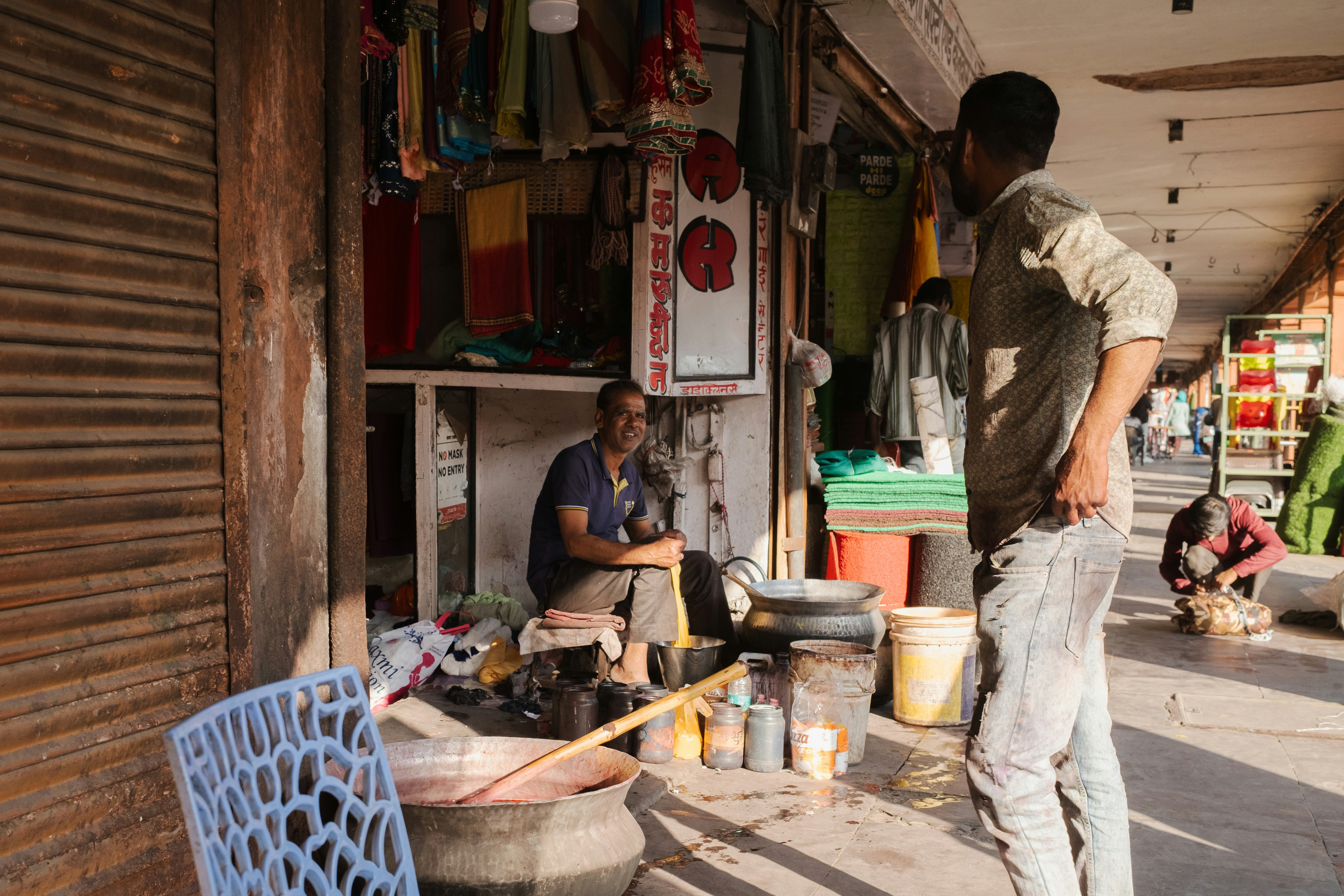 Photo by lauralezman