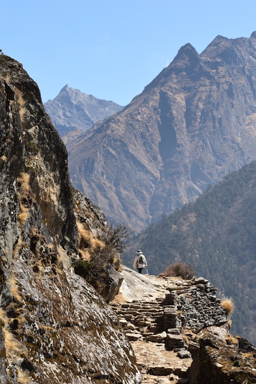 Sherpa village teahouse Khumbu